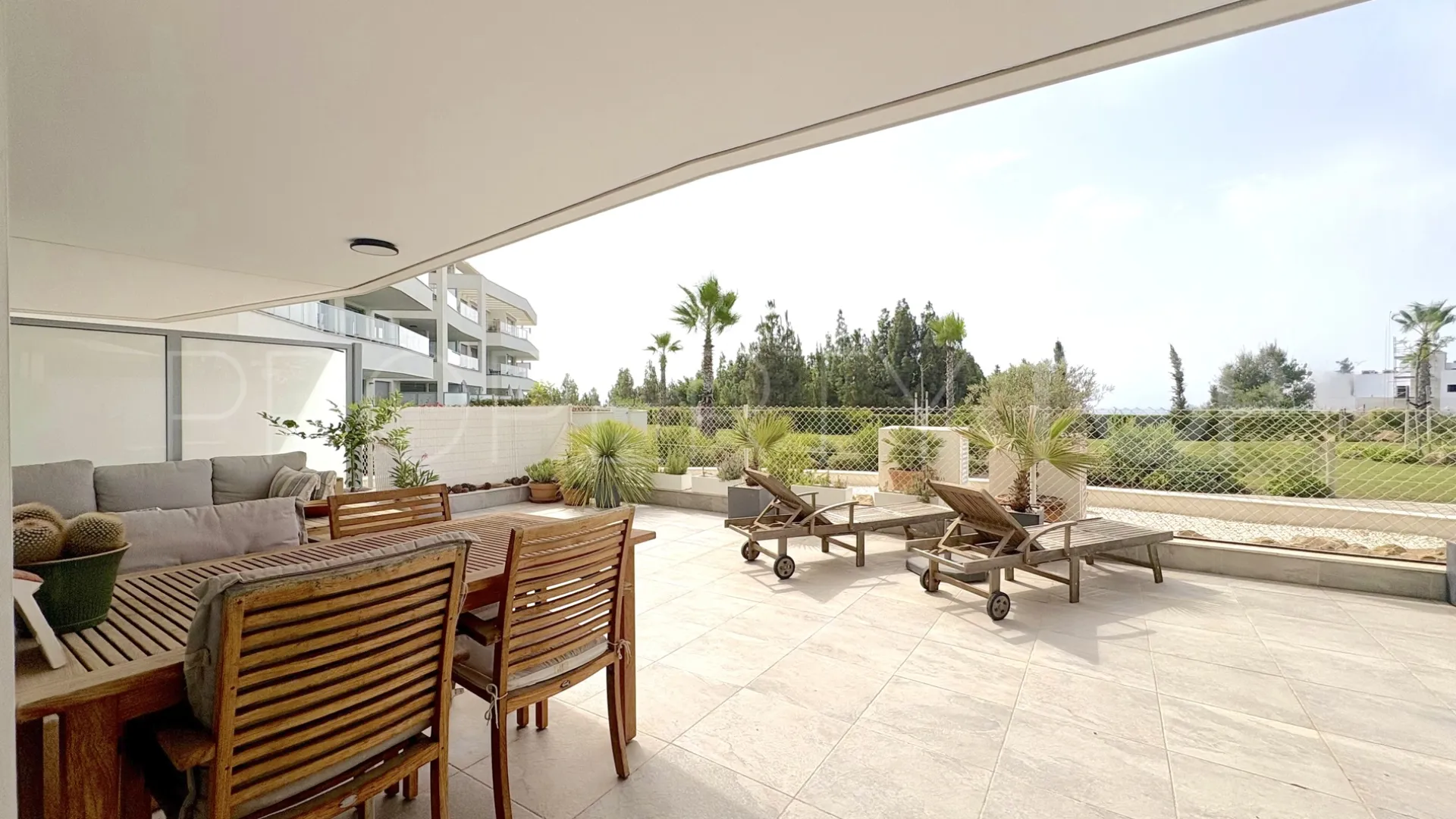 2 bedrooms ground floor apartment in El Chaparral for sale