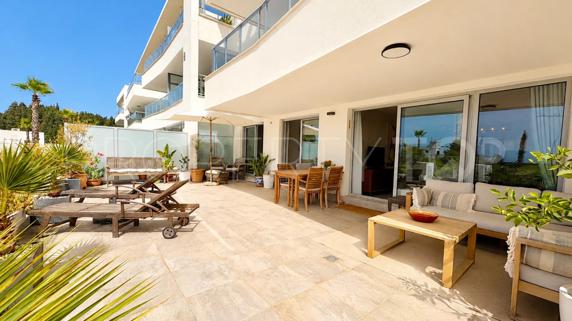 2 bedrooms ground floor apartment in El Chaparral for sale