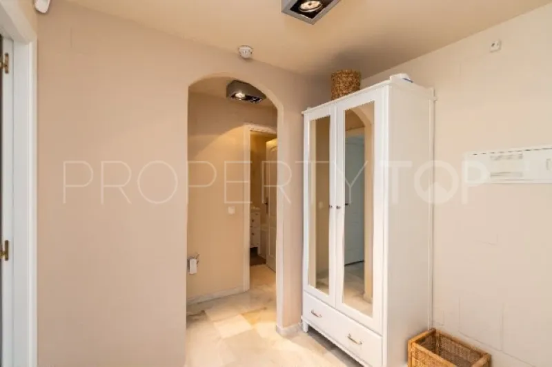 Calahonda ground floor apartment for sale