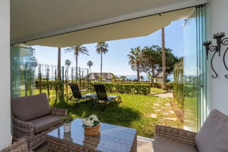 Calahonda ground floor apartment for sale