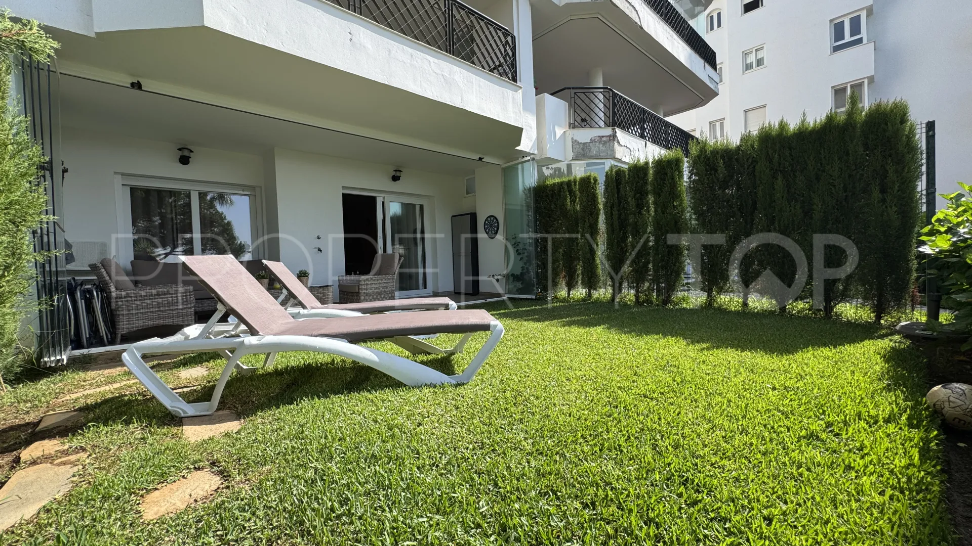 For sale Calahonda ground floor apartment
