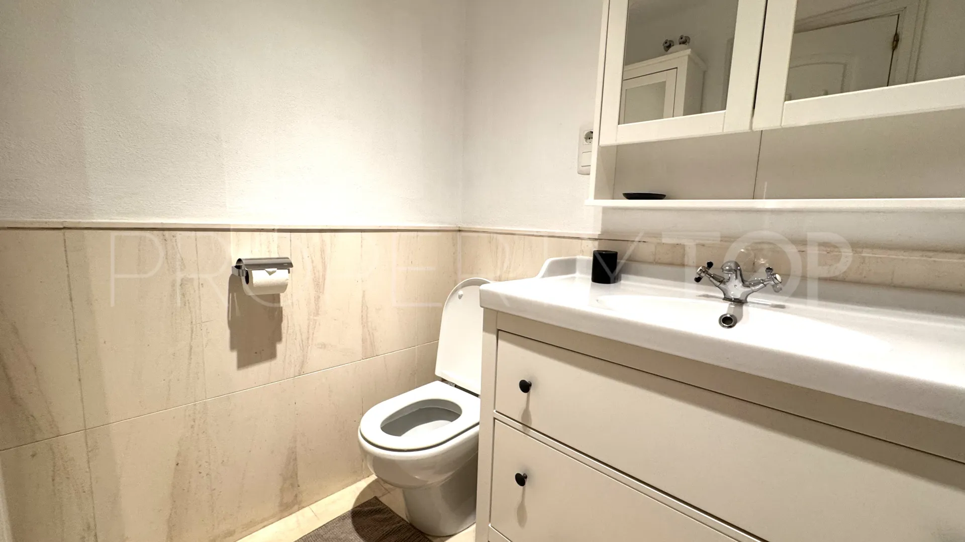 For sale Calahonda ground floor apartment