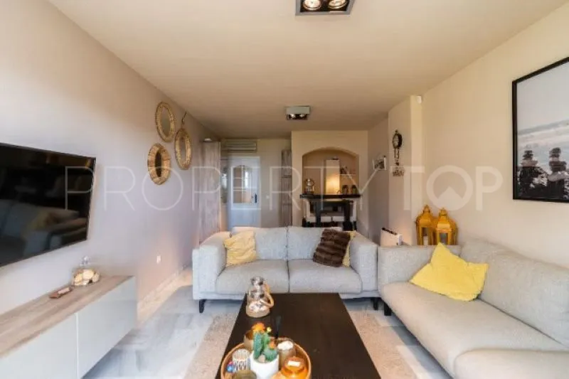 Calahonda ground floor apartment for sale