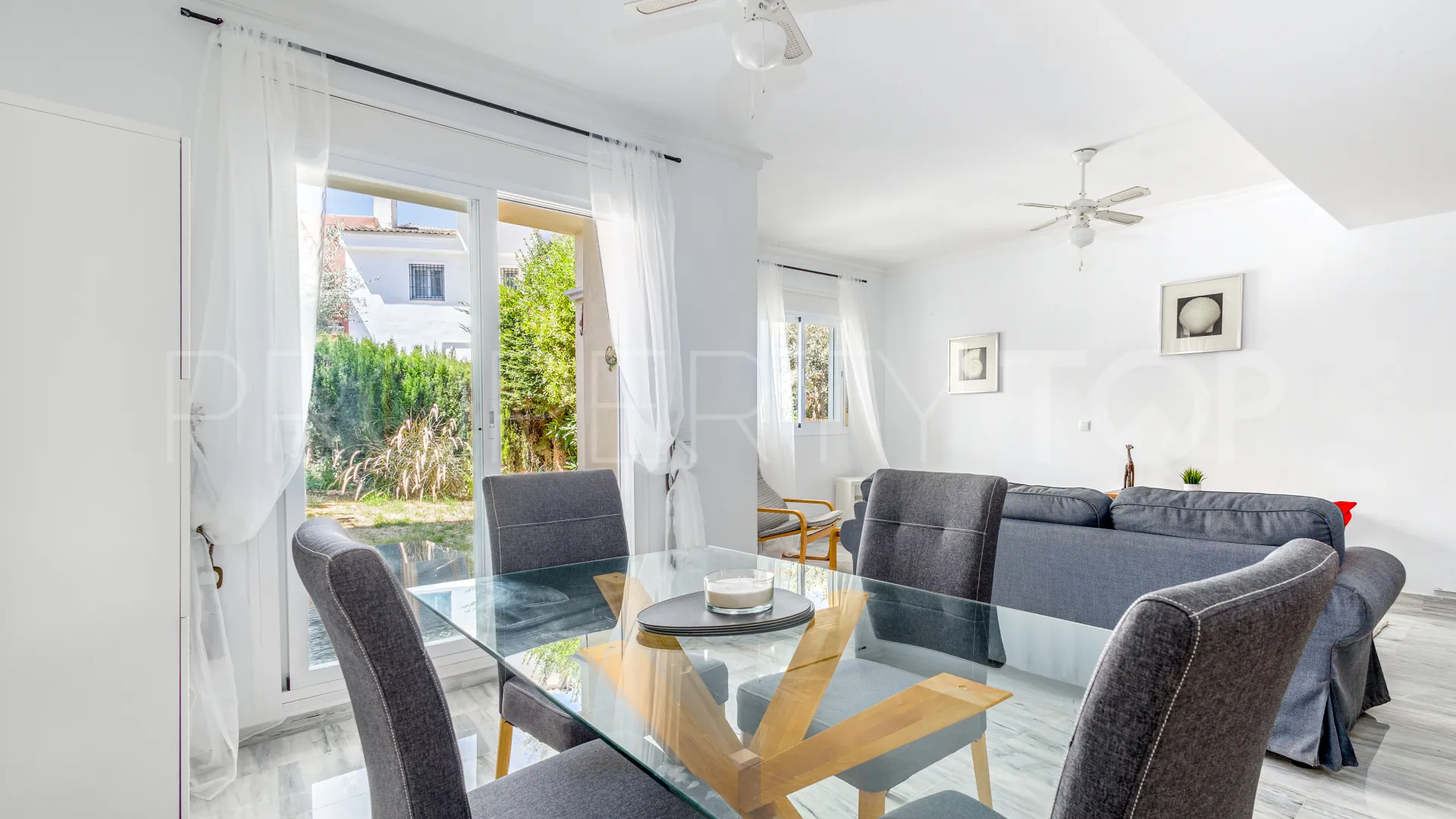For sale Alhaurin Golf town house with 3 bedrooms