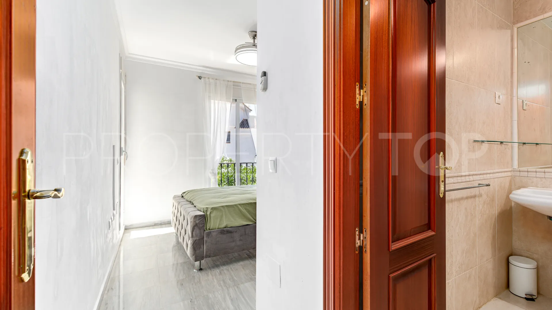 For sale Alhaurin Golf town house with 3 bedrooms