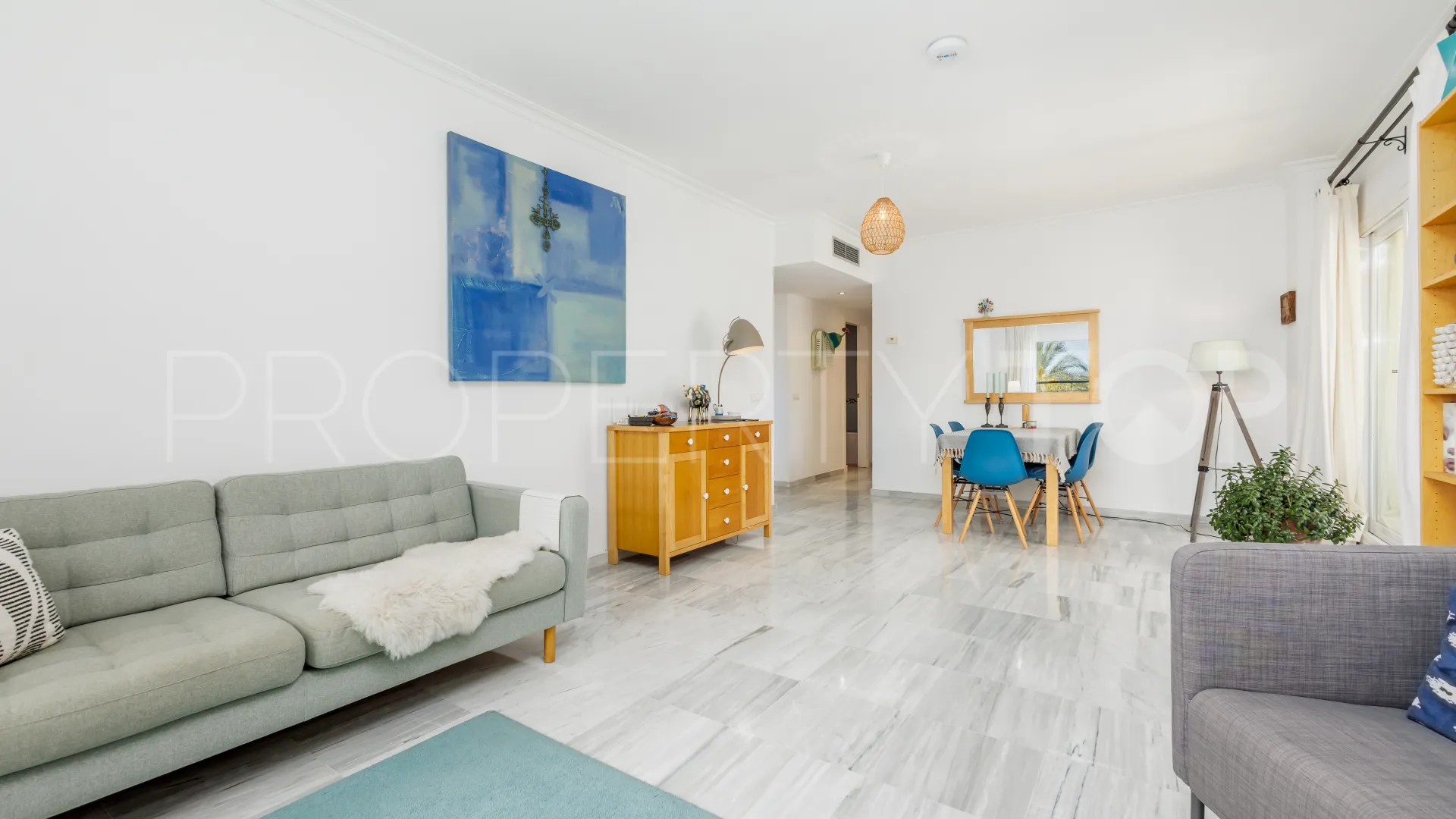 Buy ground floor apartment in Alhaurin Golf with 3 bedrooms