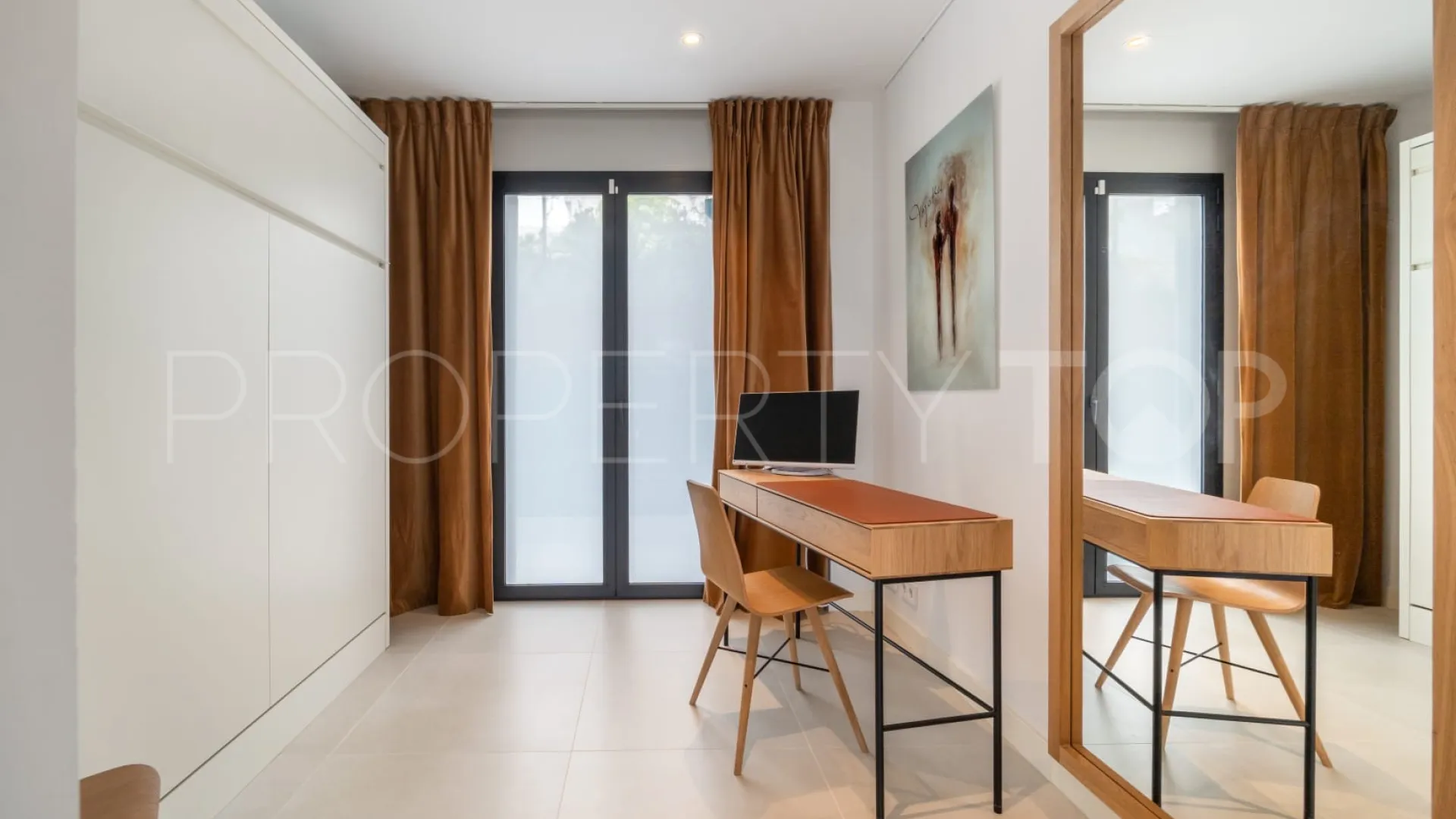 Apartamento planta baja en venta en El Higueron con 3 dormitorios