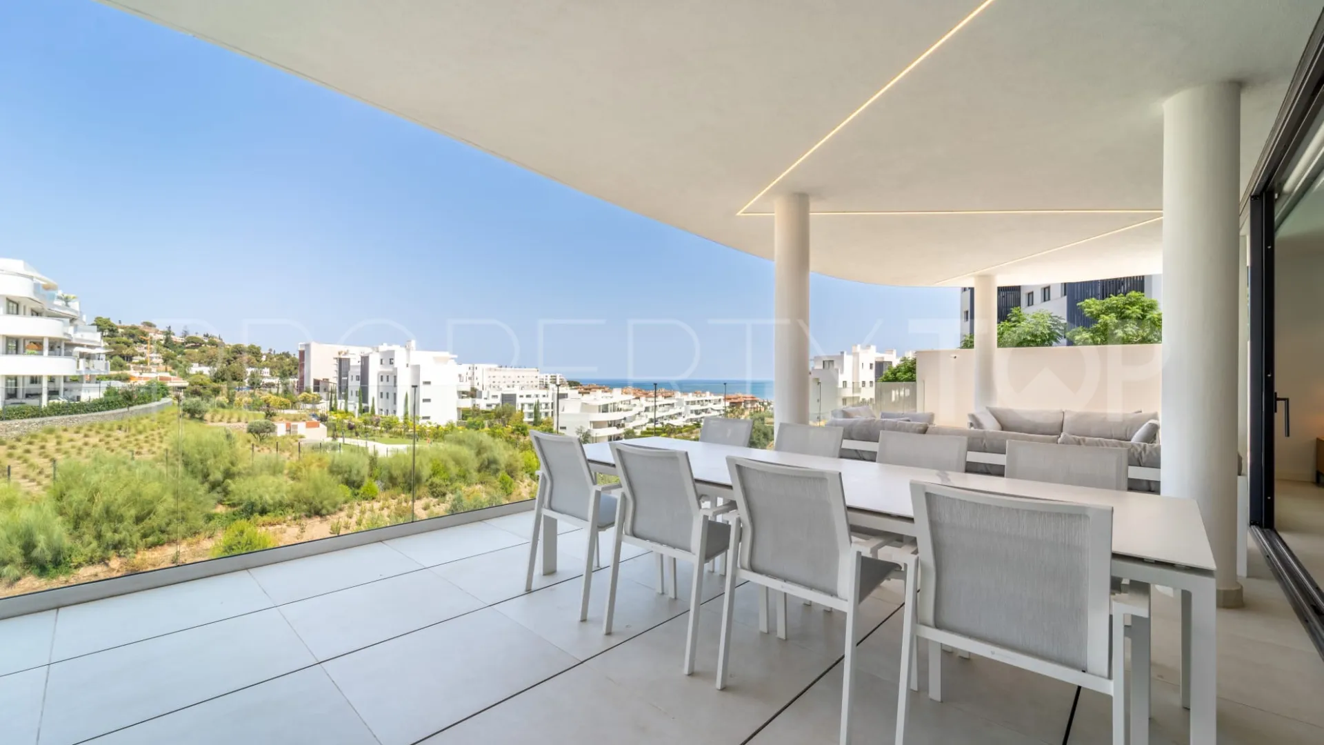 Apartamento planta baja en venta en El Higueron con 3 dormitorios