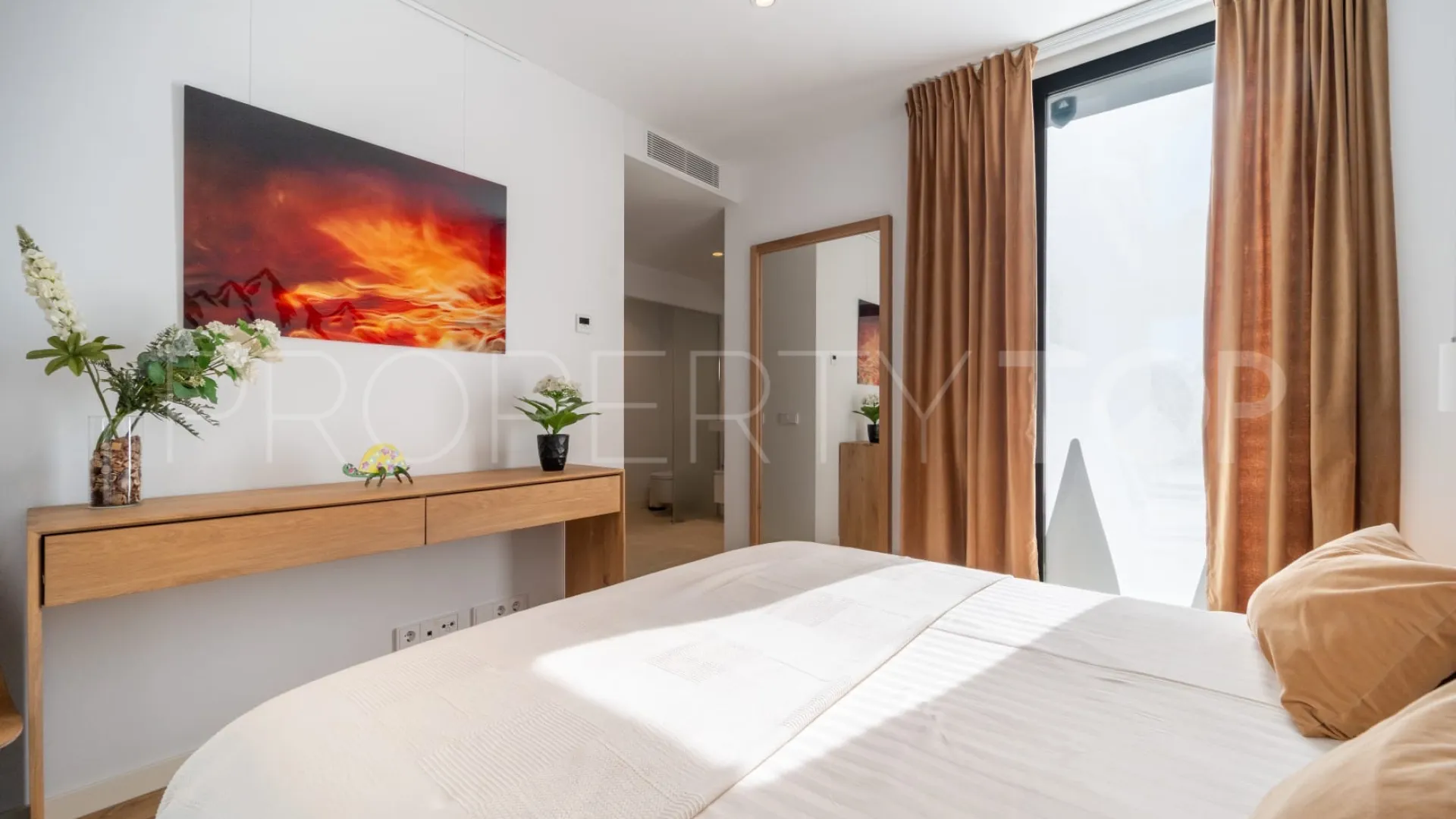 Apartamento planta baja en venta en El Higueron con 3 dormitorios