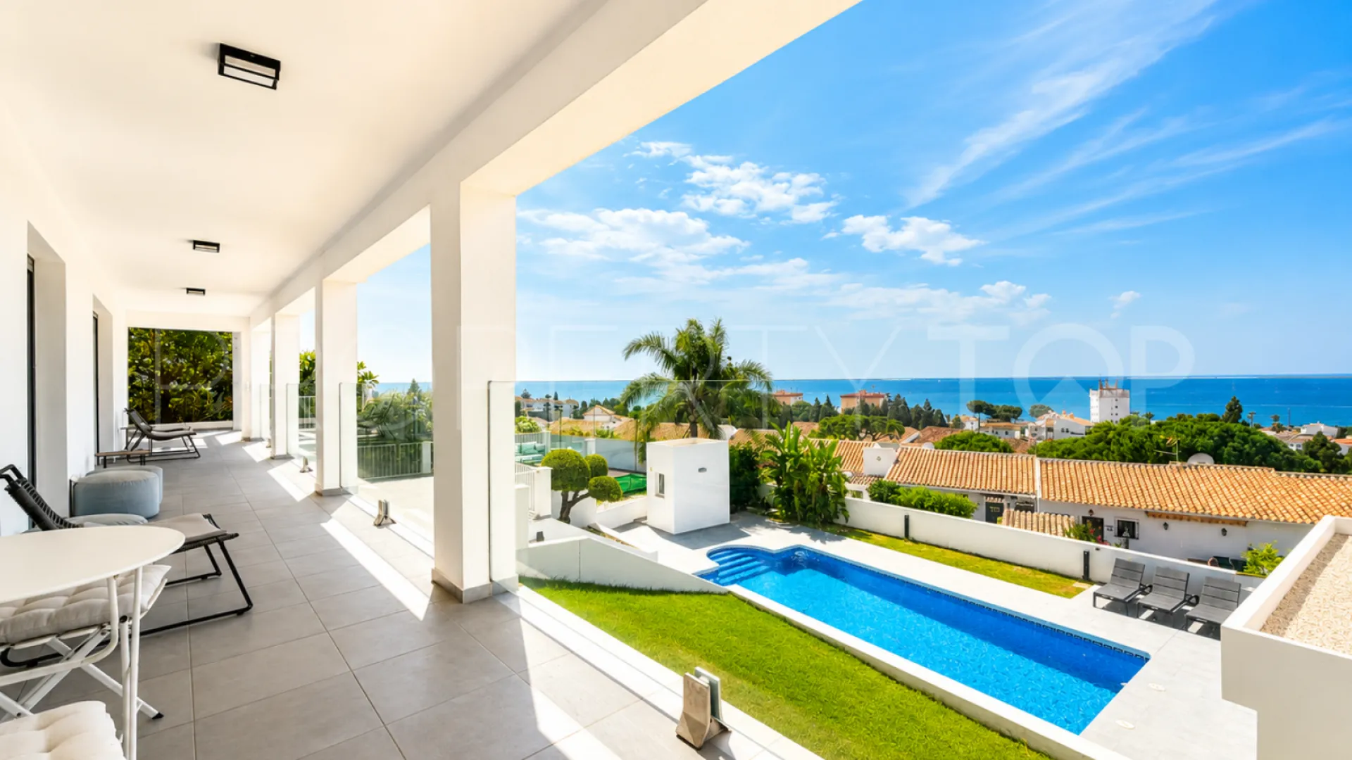 4 bedrooms villa for sale in Cala de Mijas