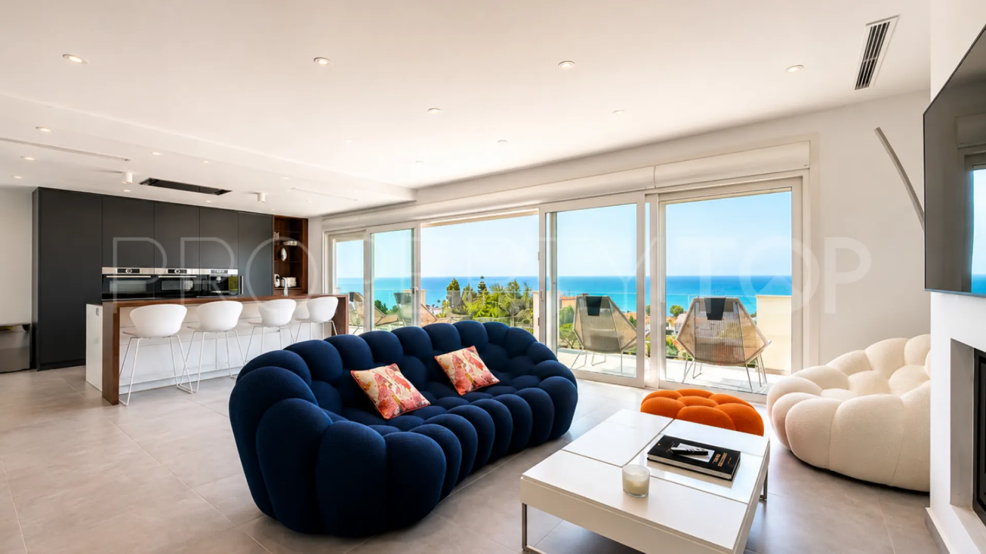 4 bedrooms villa for sale in Cala de Mijas