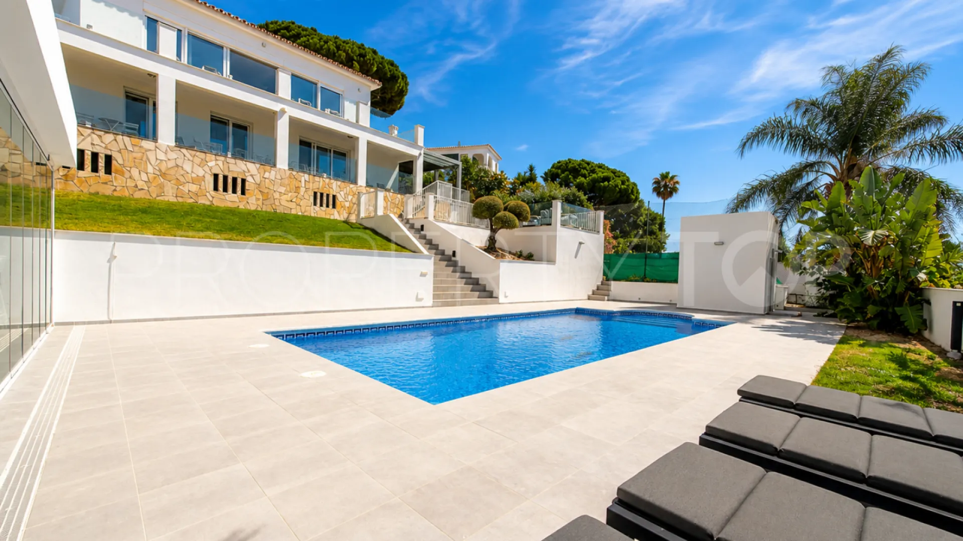 4 bedrooms villa for sale in Cala de Mijas