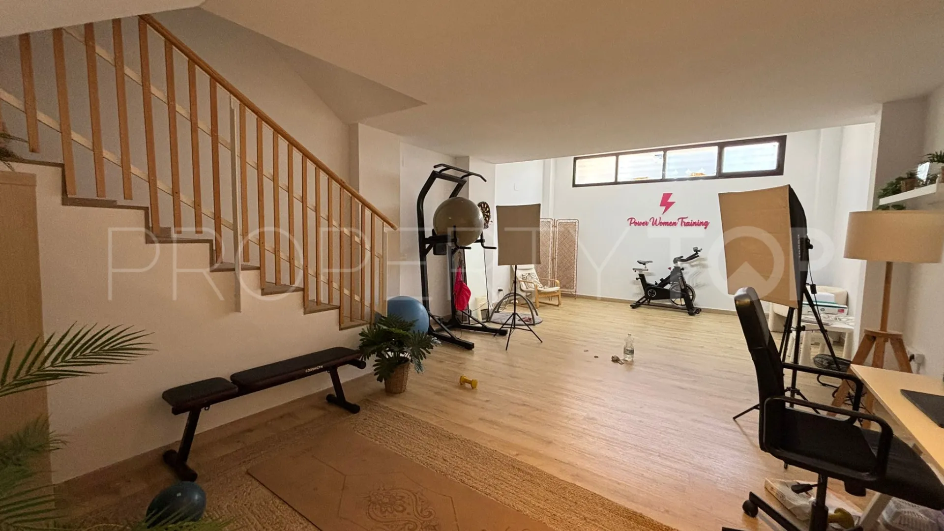 For sale town house in Riviera del Sol with 3 bedrooms