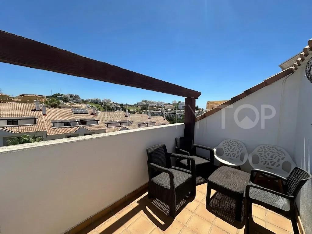 For sale town house in Riviera del Sol with 3 bedrooms