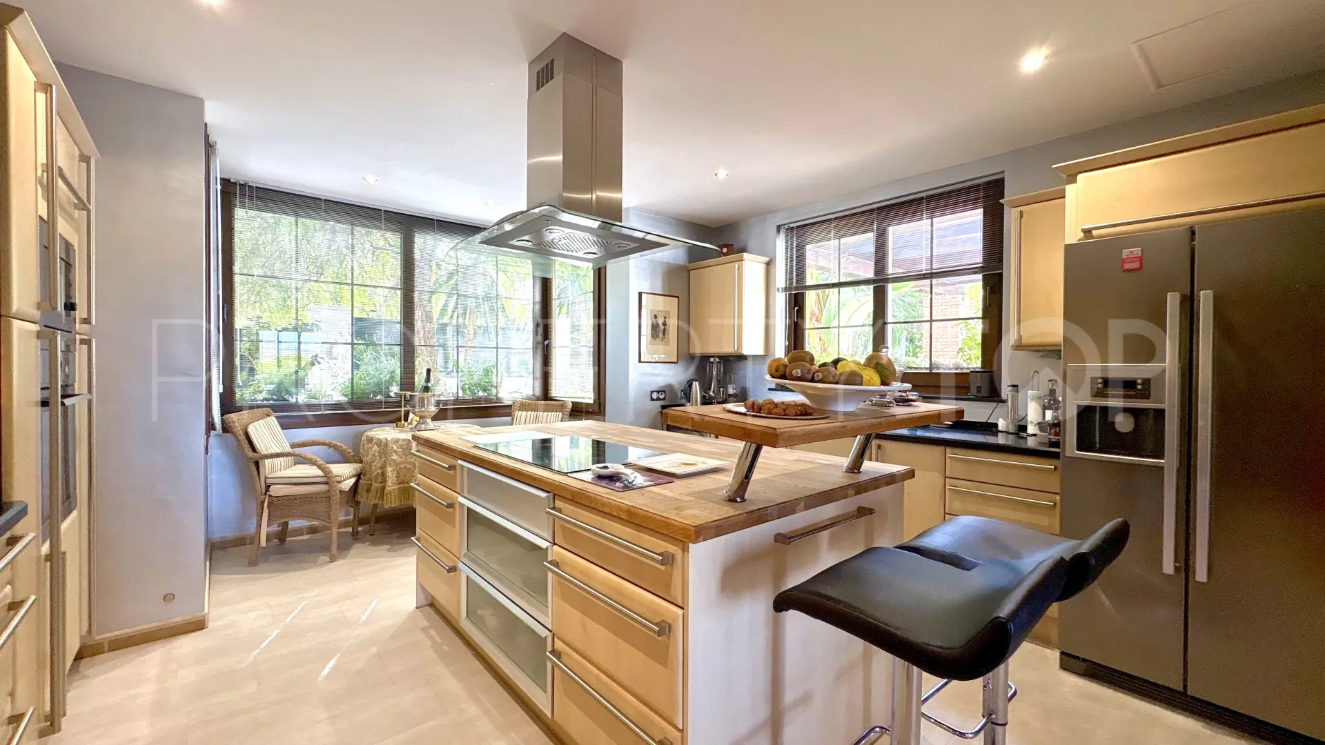 Se vende villa de 4 dormitorios en La Cala Golf Resort