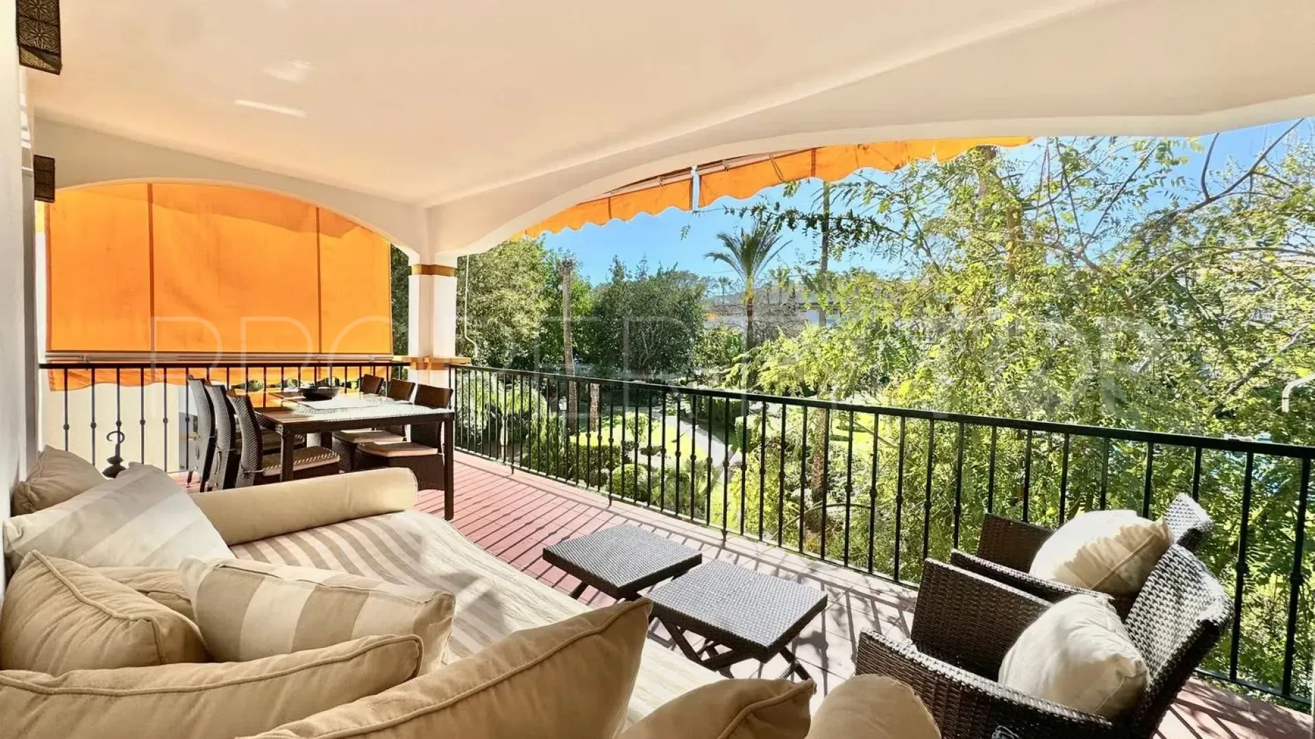 For sale La Dama de Noche apartment