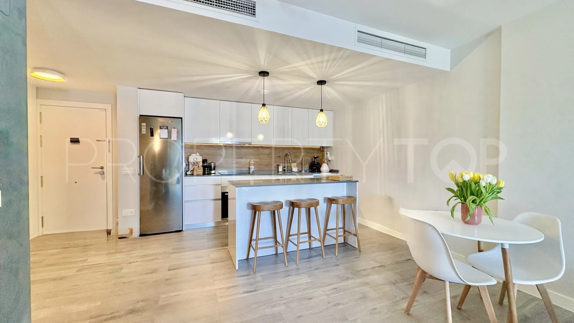 Ground floor apartment for sale in El Chaparral