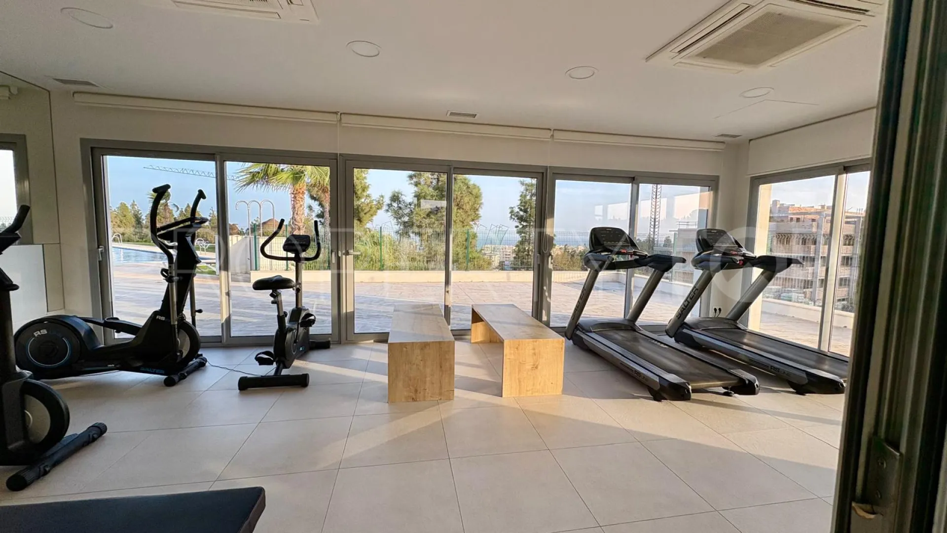 Ground floor apartment for sale in El Chaparral