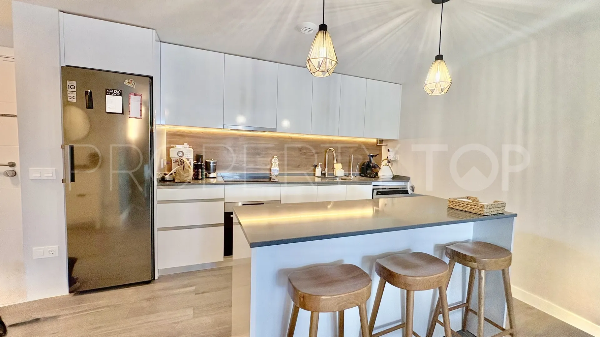 Ground floor apartment for sale in El Chaparral