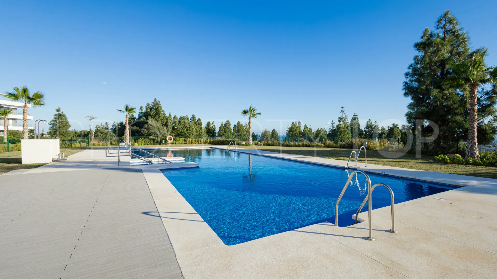 Ground floor apartment for sale in El Chaparral