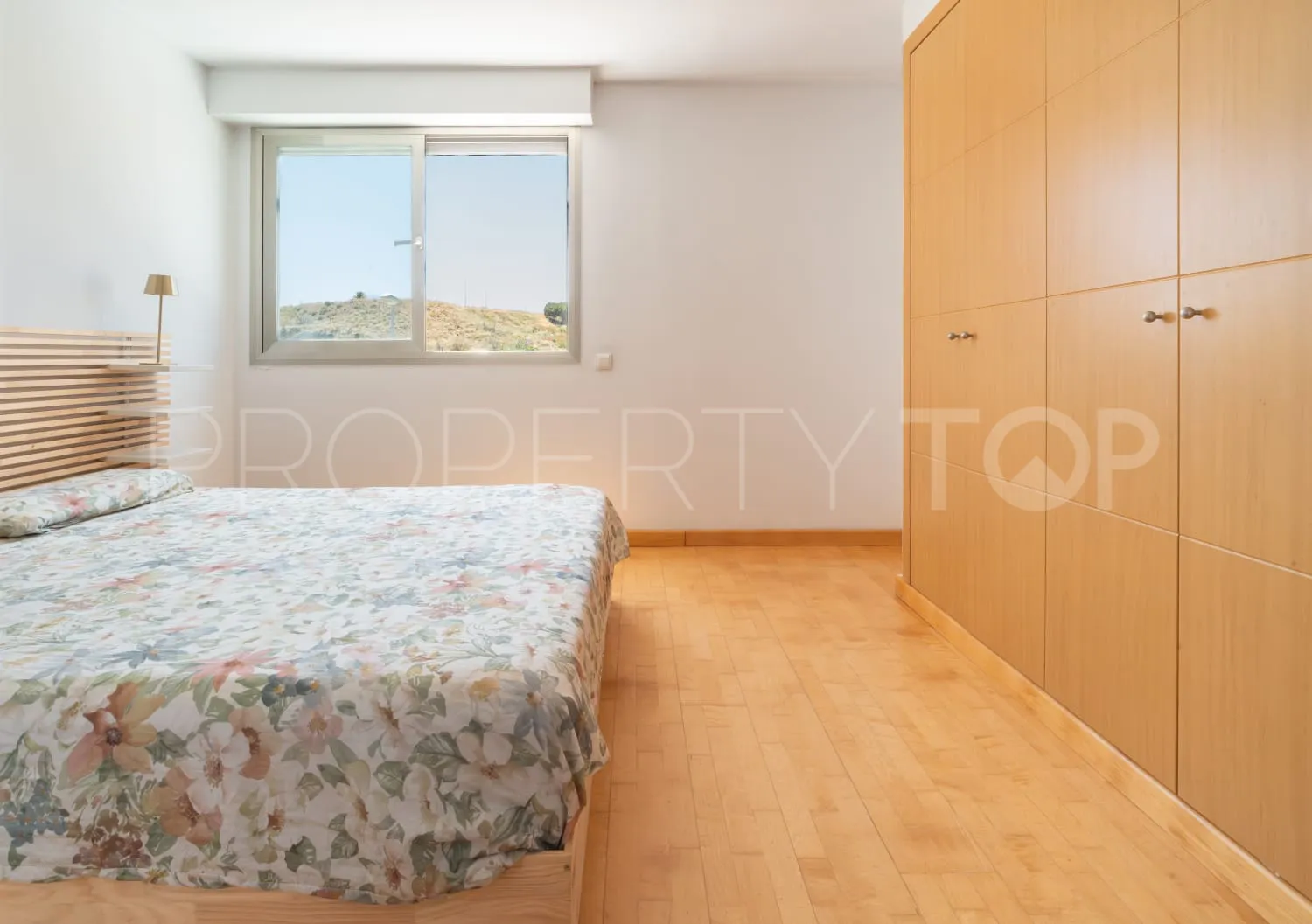 Duplex penthouse for sale in Cala de Mijas with 3 bedrooms