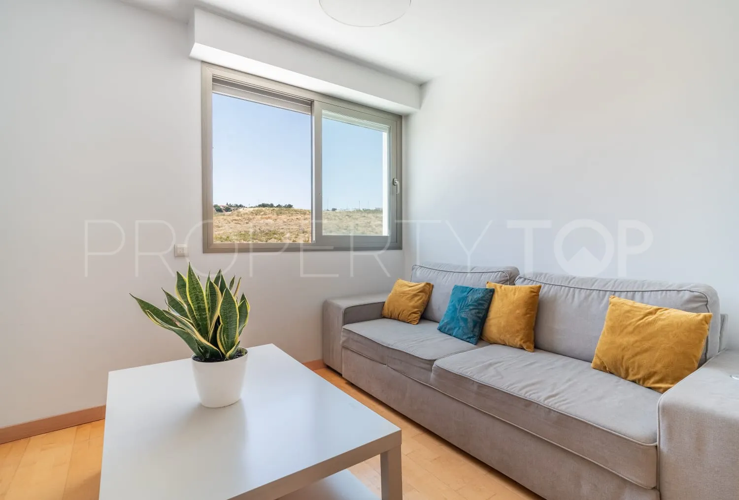 Duplex penthouse for sale in Cala de Mijas with 3 bedrooms
