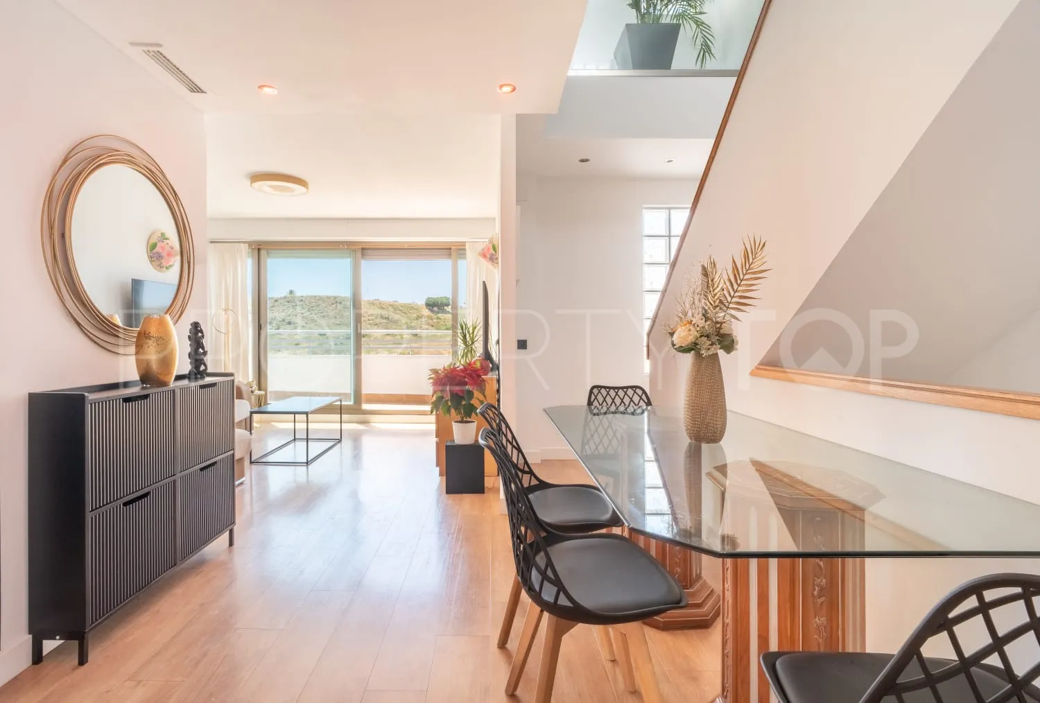 Duplex penthouse for sale in Cala de Mijas with 3 bedrooms