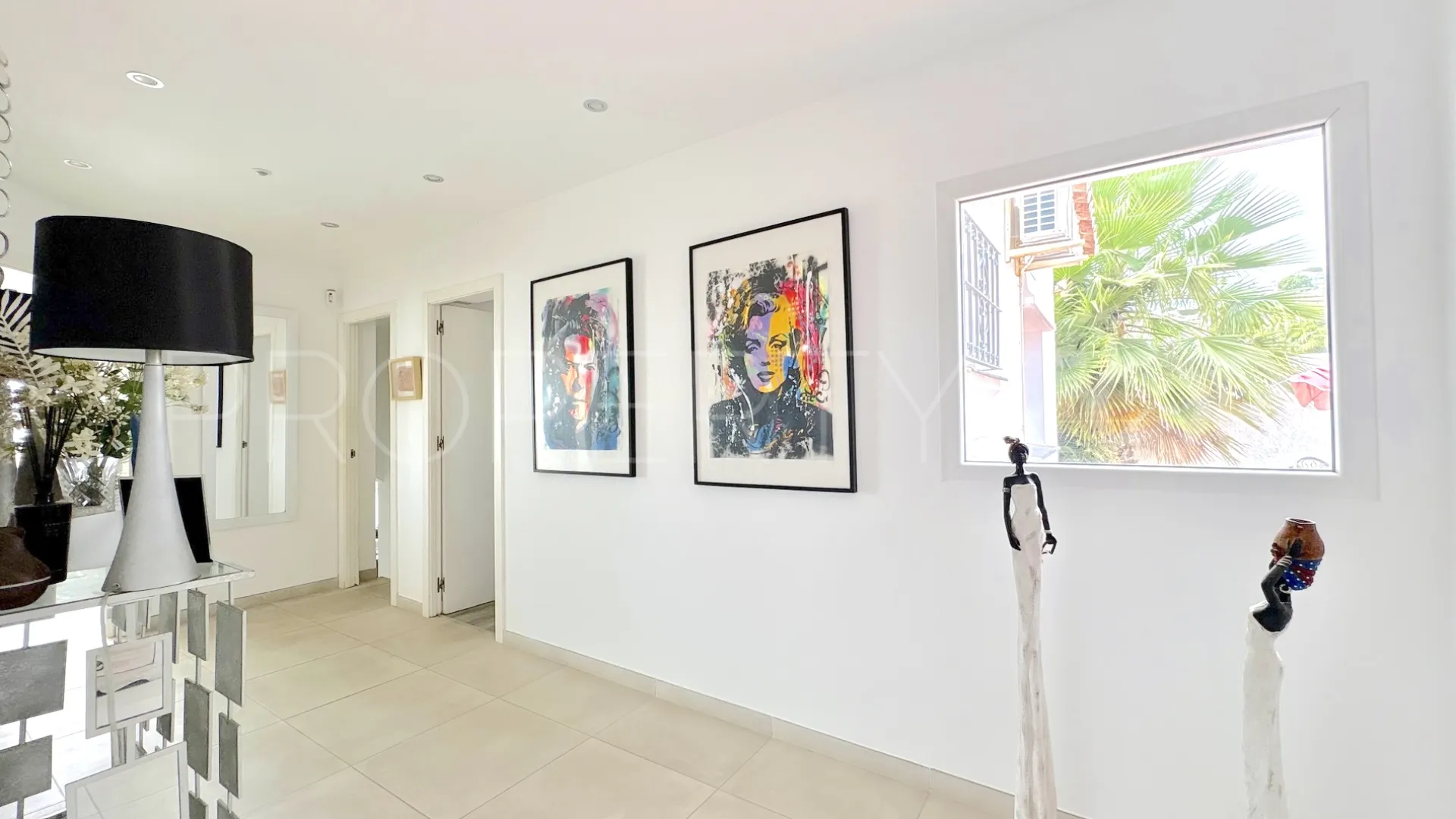 Las Farolas 6 bedrooms house for sale