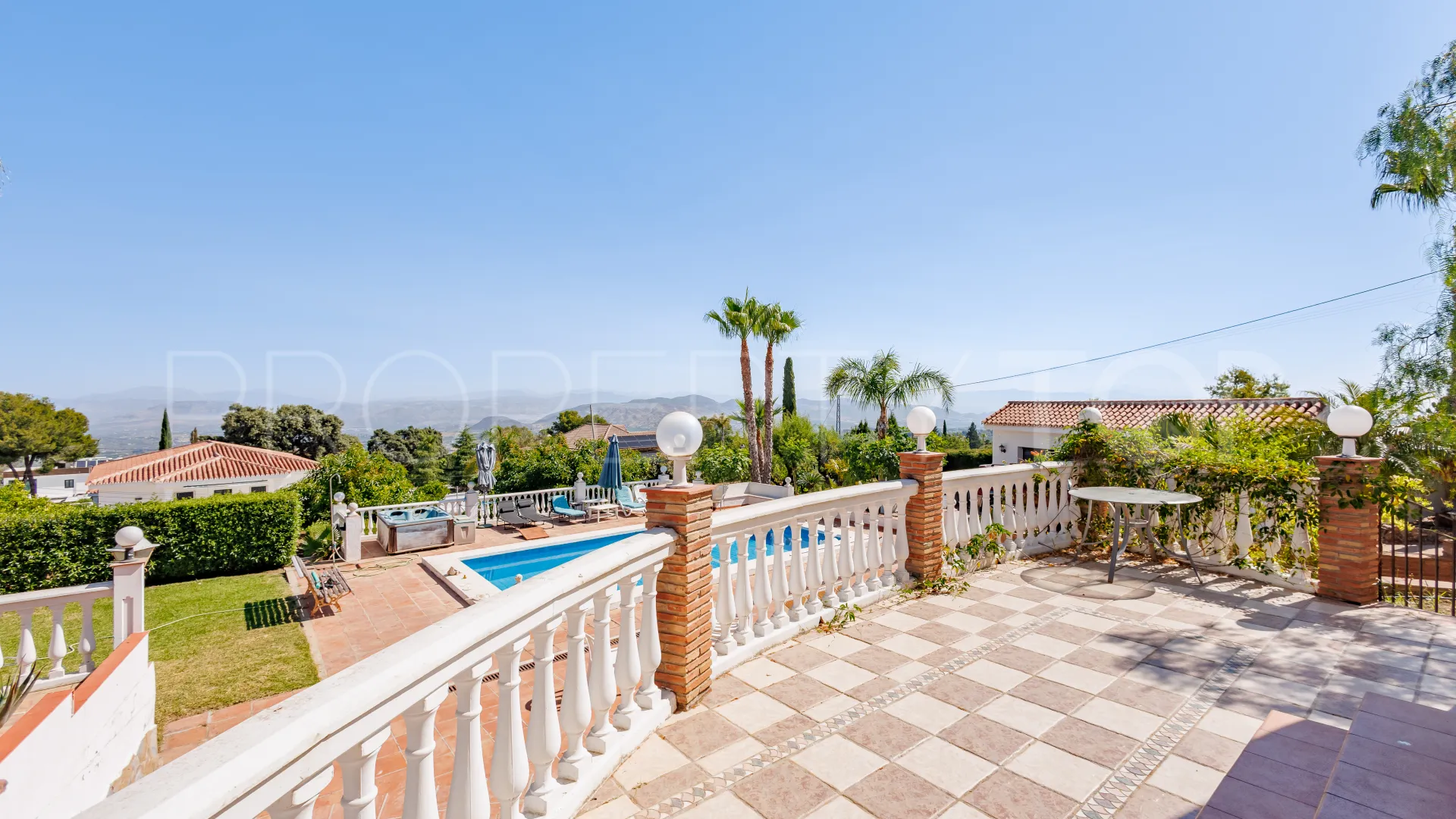 For sale Alhaurin el Grande 6 bedrooms villa