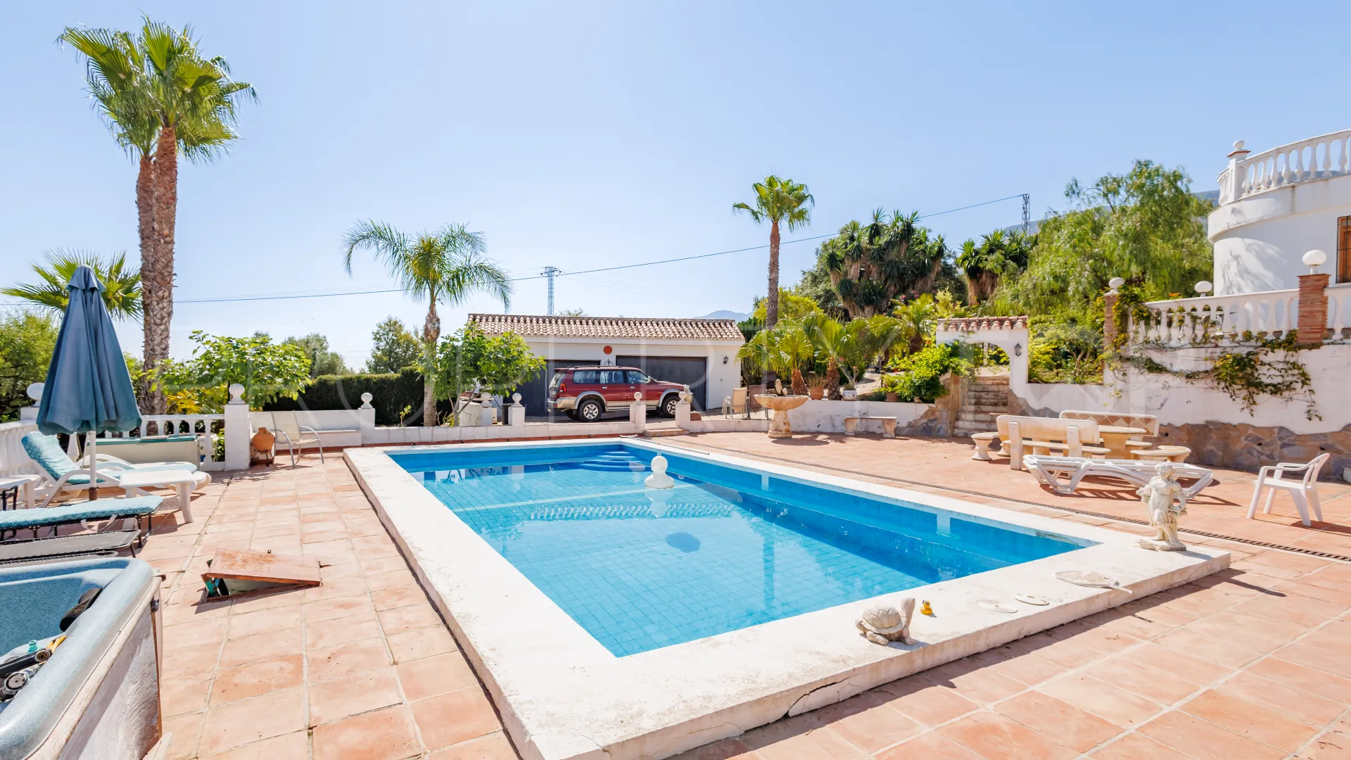 For sale Alhaurin el Grande 6 bedrooms villa