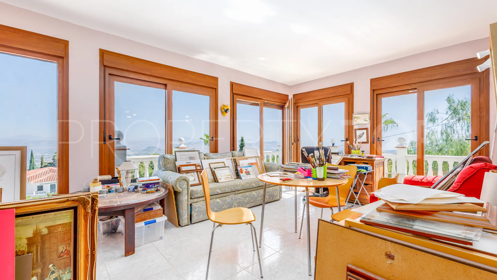 For sale Alhaurin el Grande 6 bedrooms villa