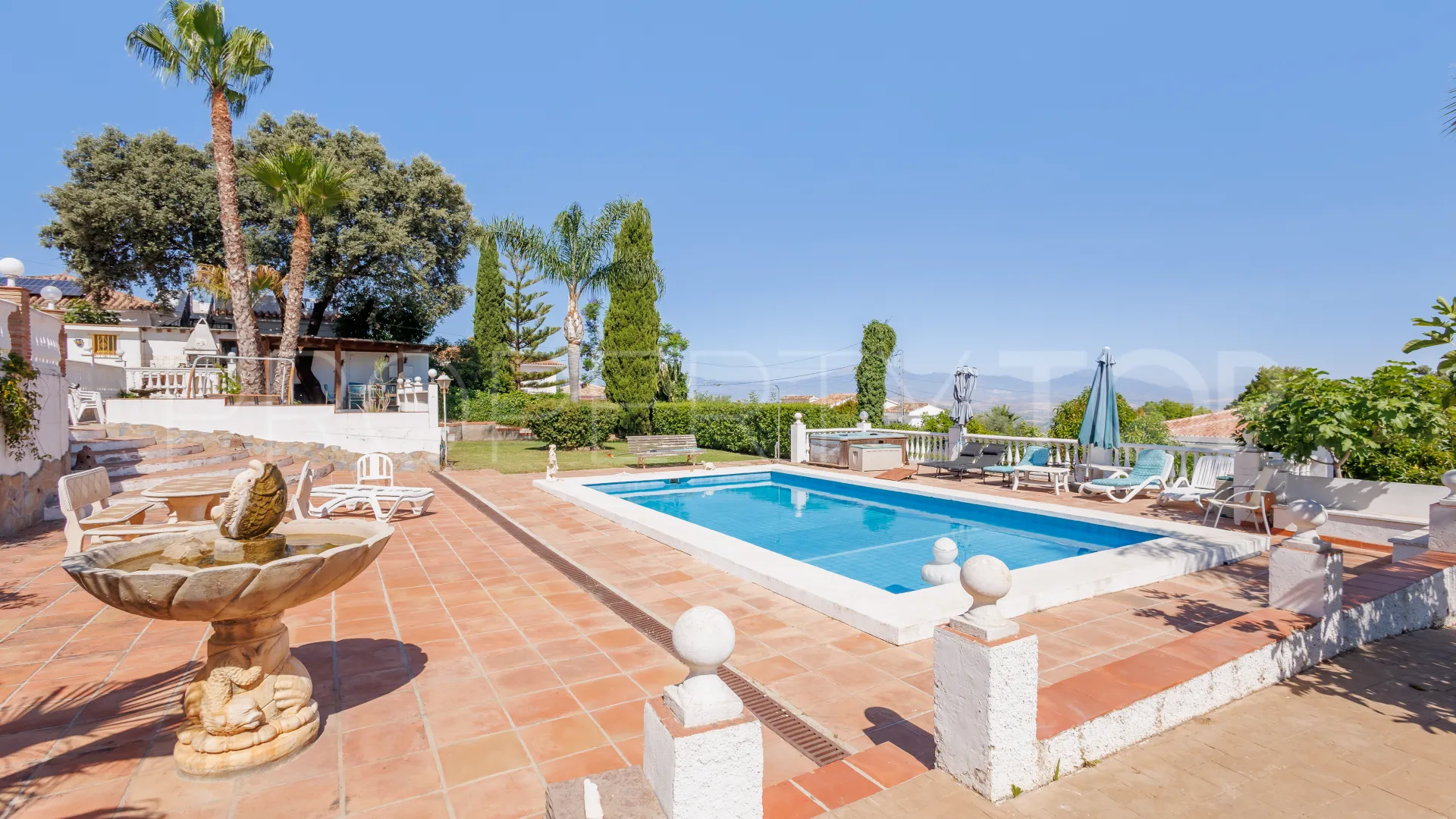 For sale Alhaurin el Grande 6 bedrooms villa