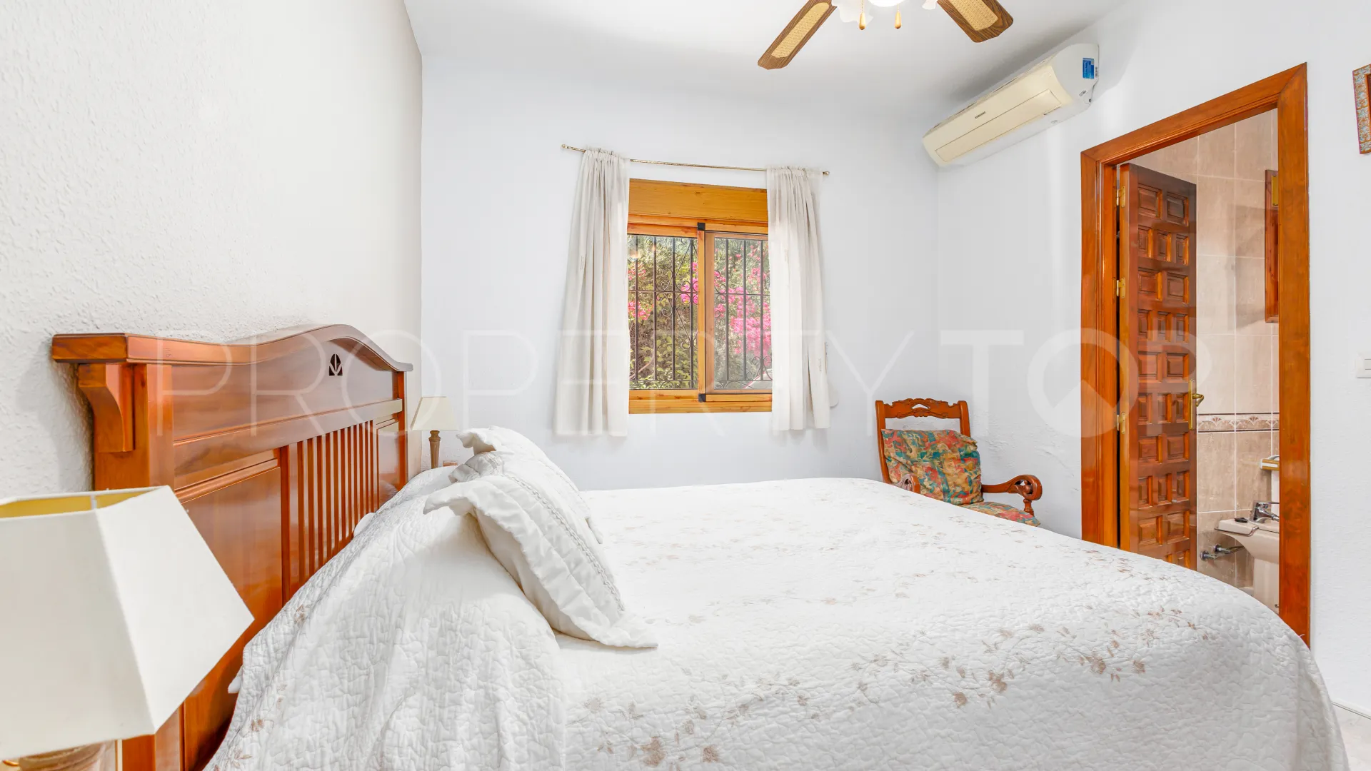 For sale Alhaurin el Grande 6 bedrooms villa