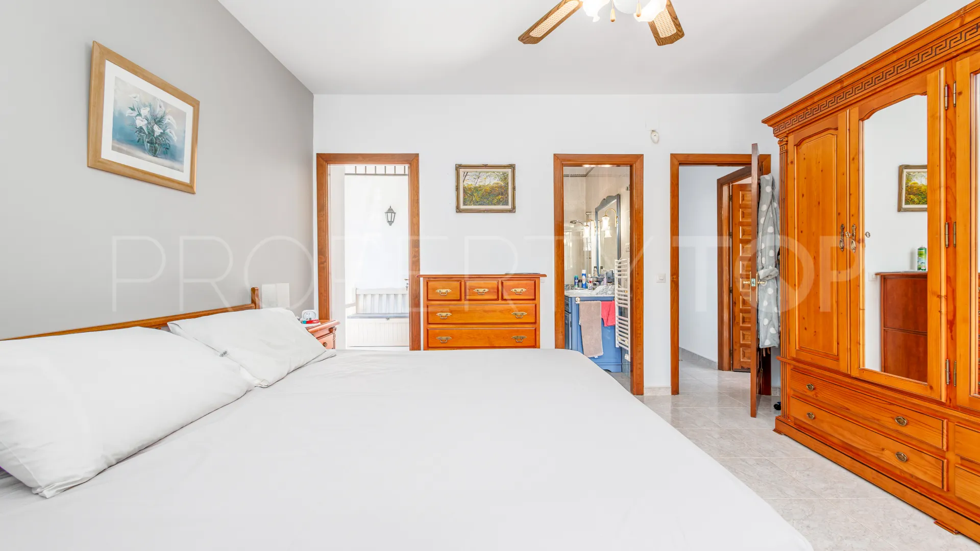 For sale Alhaurin el Grande 6 bedrooms villa