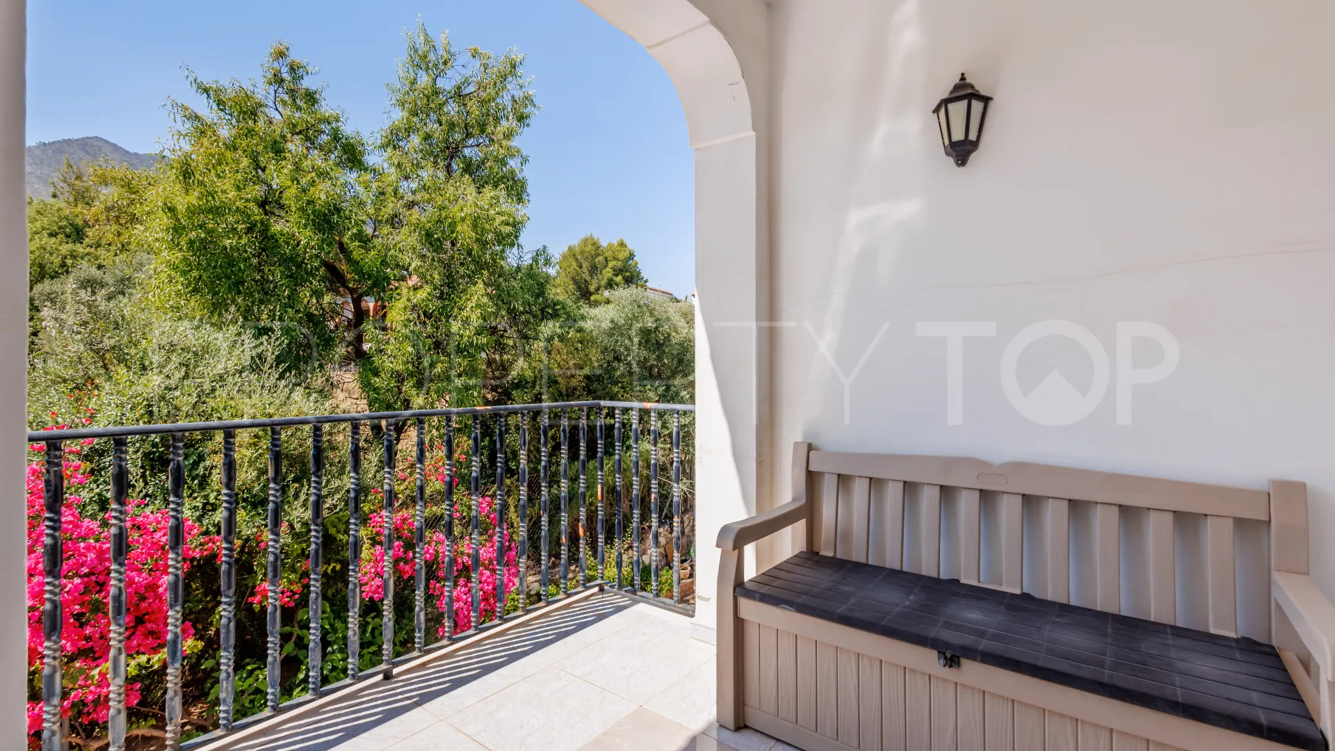 For sale Alhaurin el Grande 6 bedrooms villa