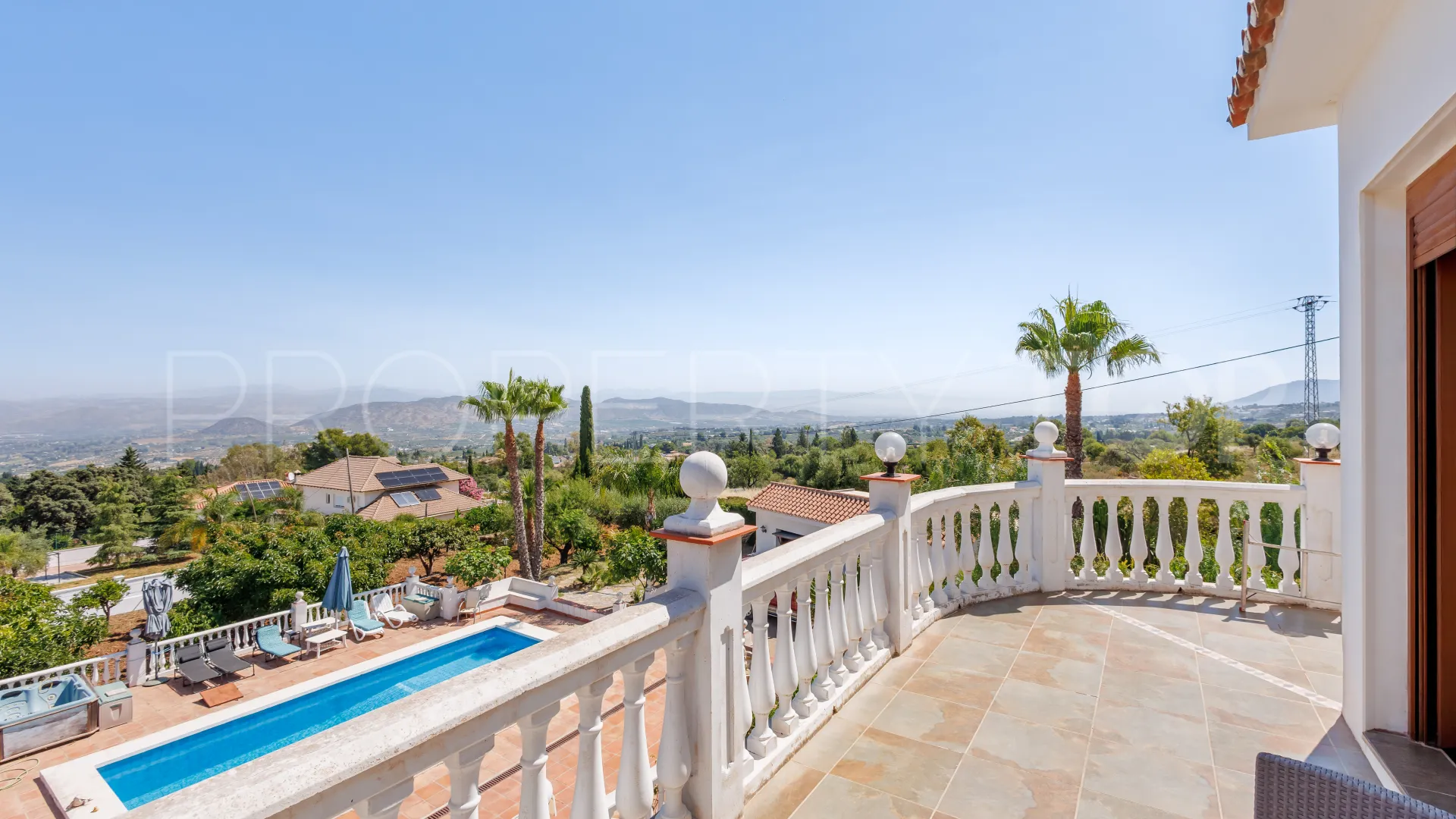 For sale Alhaurin el Grande 6 bedrooms villa