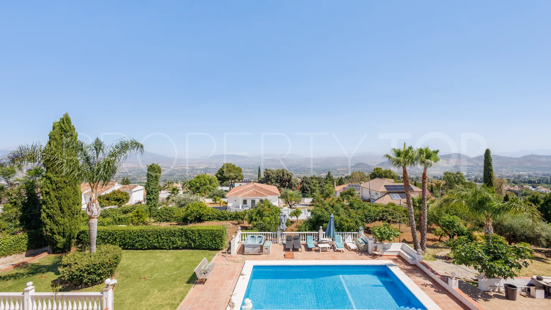 For sale Alhaurin el Grande 6 bedrooms villa