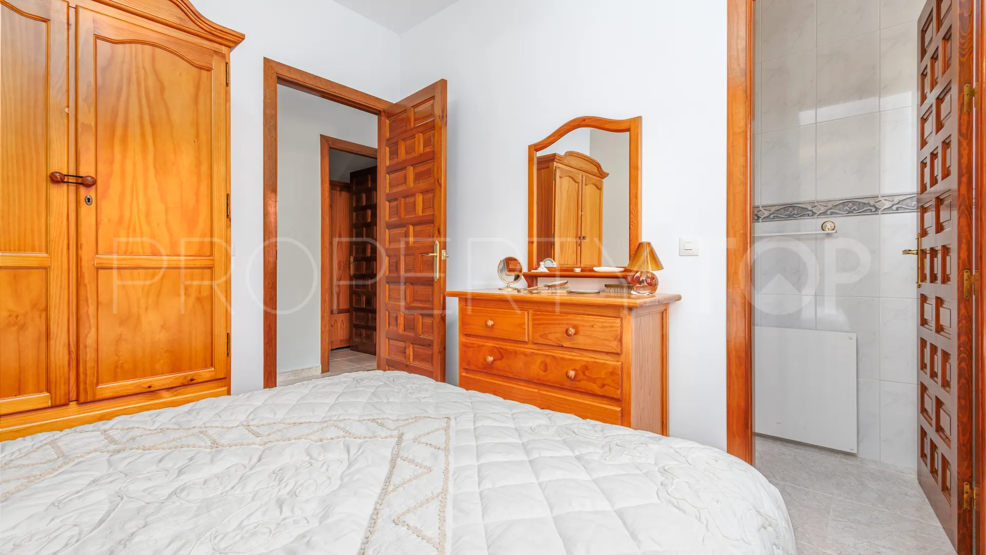 For sale Alhaurin el Grande 6 bedrooms villa