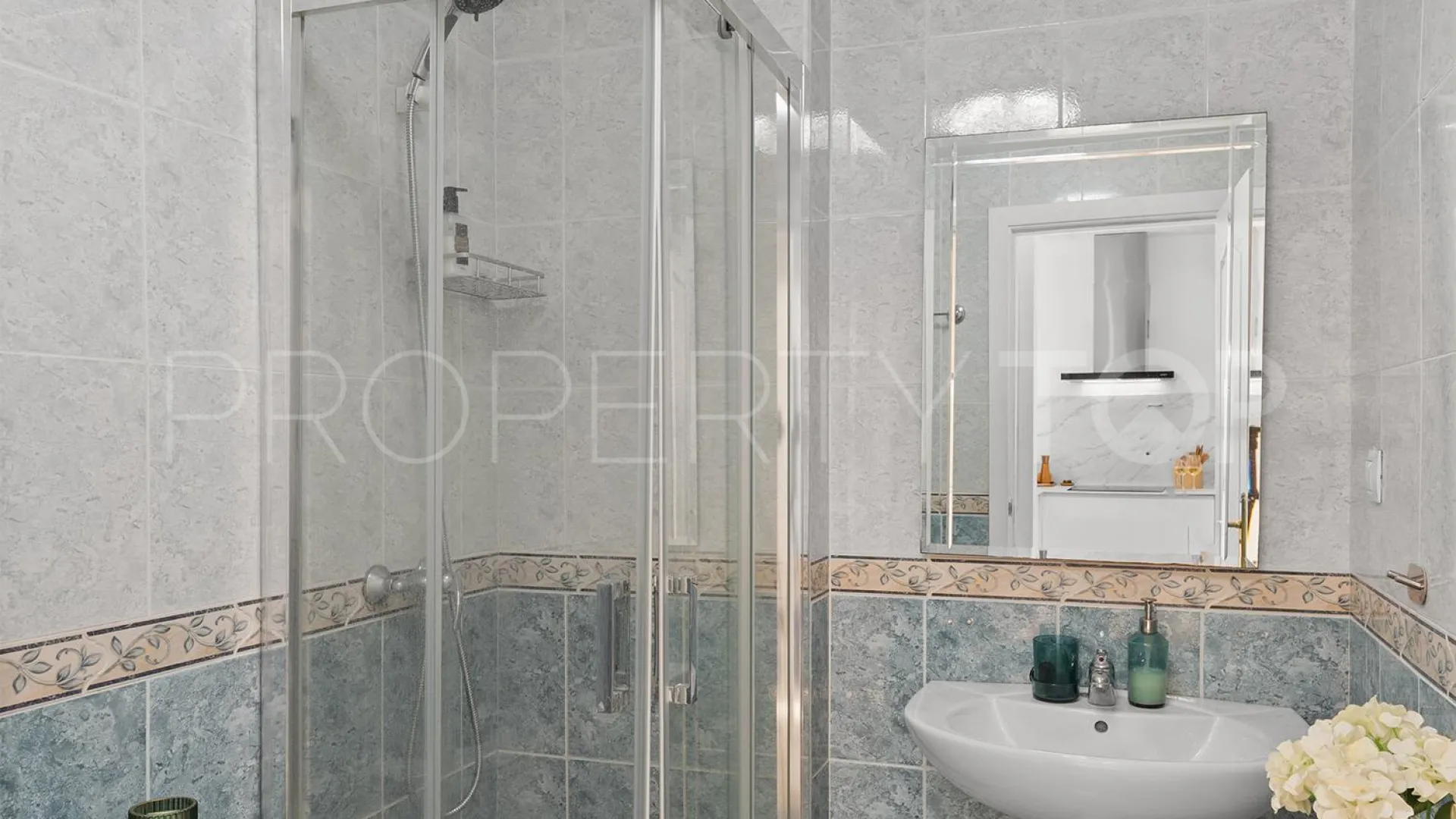 For sale penthouse in Torrequebrada