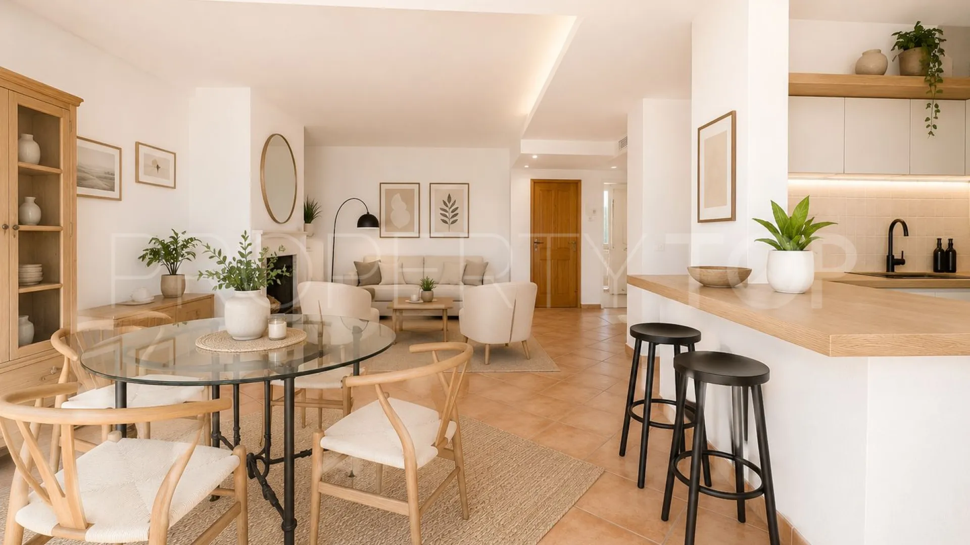 Comprar apartamento de 2 dormitorios en Marbella - Puerto Banus