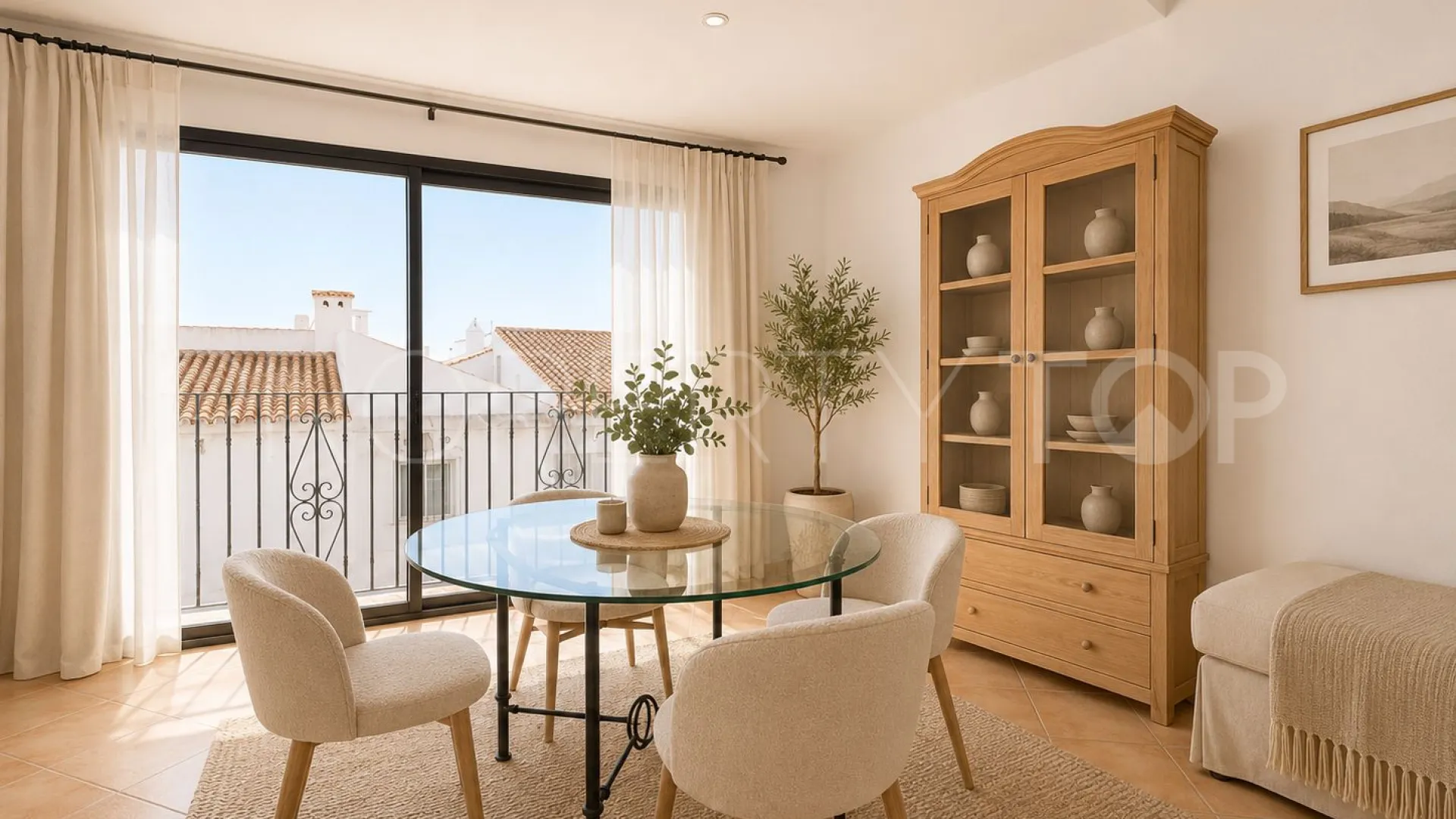 Comprar apartamento de 2 dormitorios en Marbella - Puerto Banus
