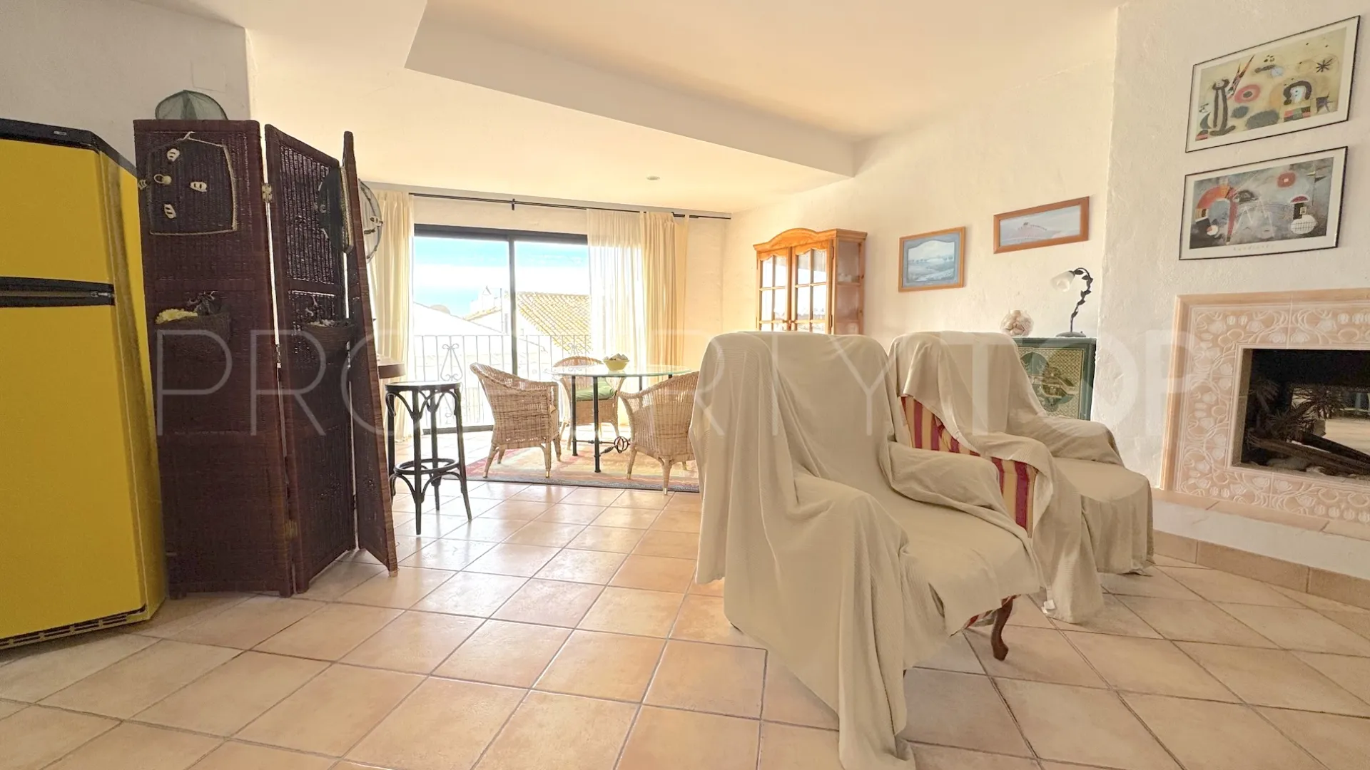 Comprar apartamento de 2 dormitorios en Marbella - Puerto Banus