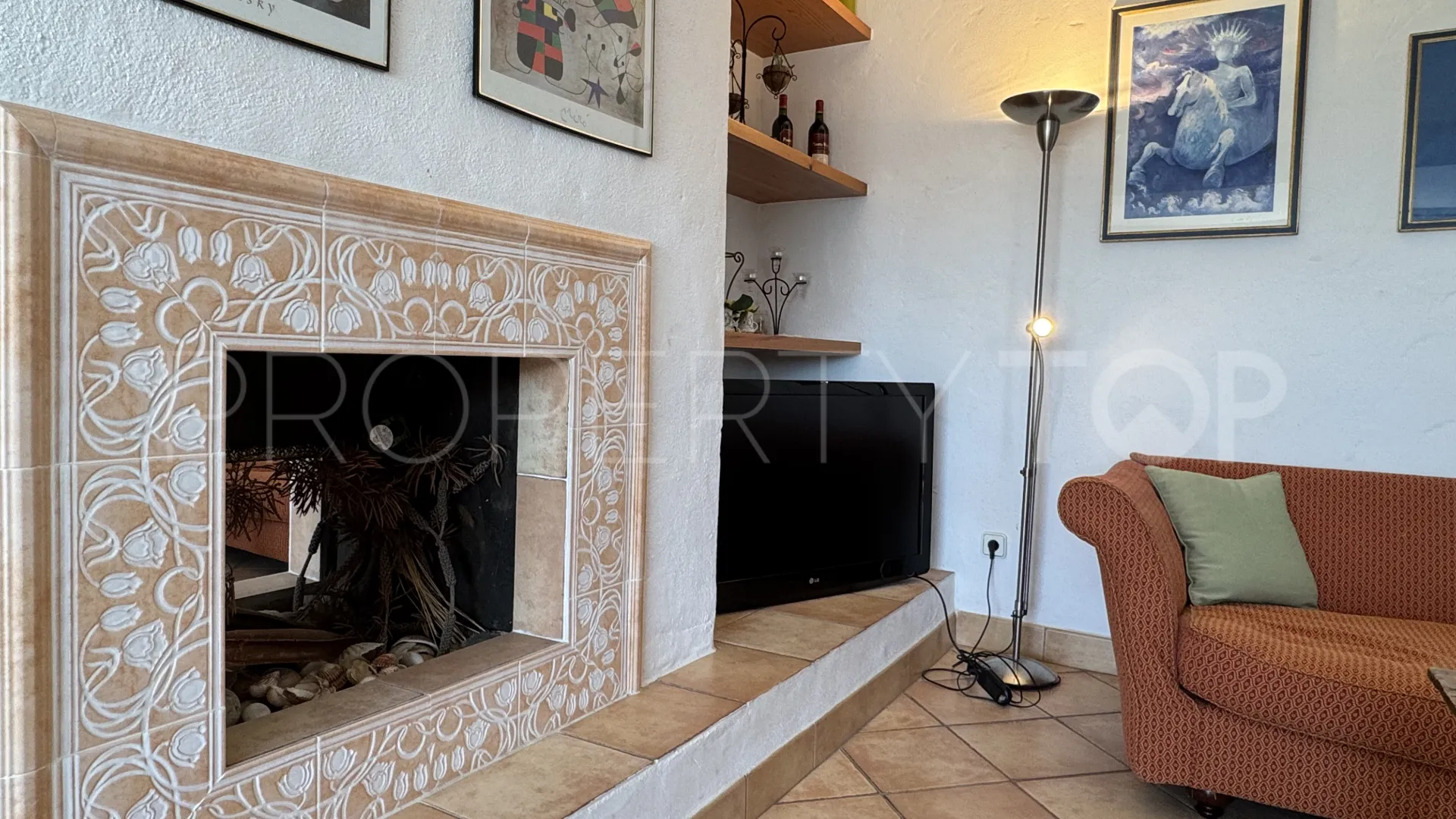 Comprar apartamento de 2 dormitorios en Marbella - Puerto Banus