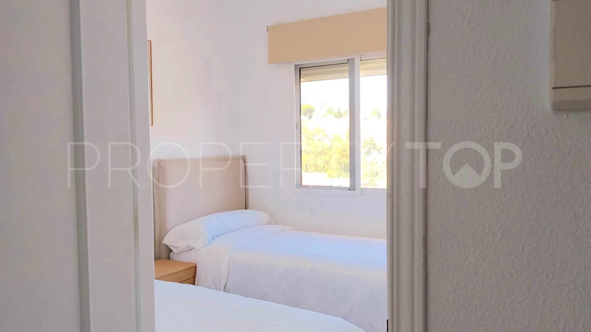 Comprar apartamento de 2 dormitorios en Los Pacos