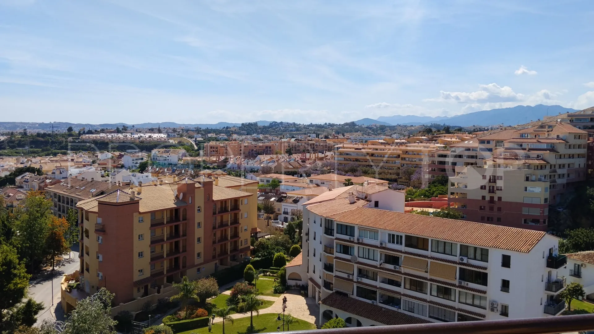 Comprar apartamento de 2 dormitorios en Los Pacos