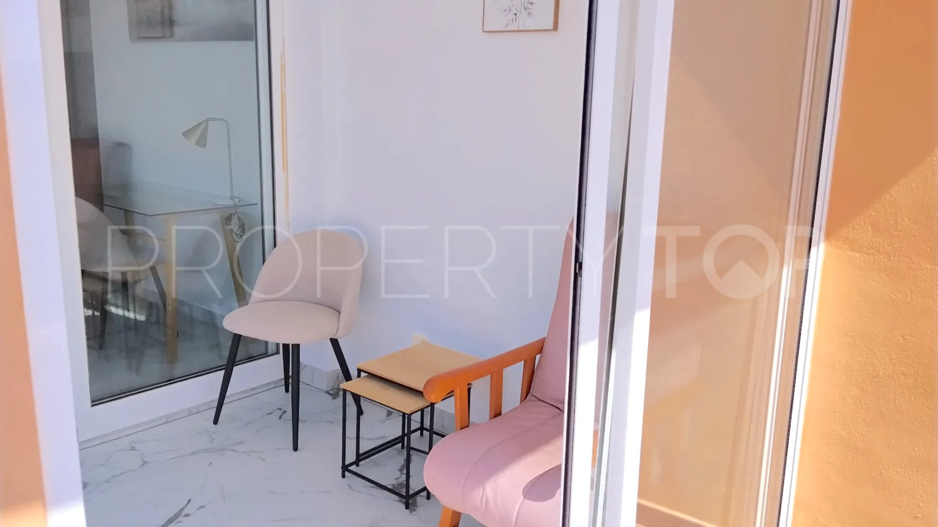 Comprar apartamento de 2 dormitorios en Los Pacos