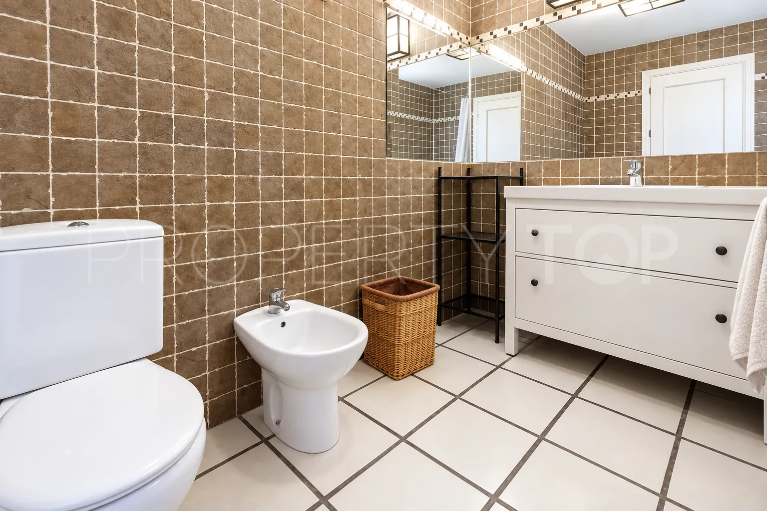 Artola semi detached house for sale