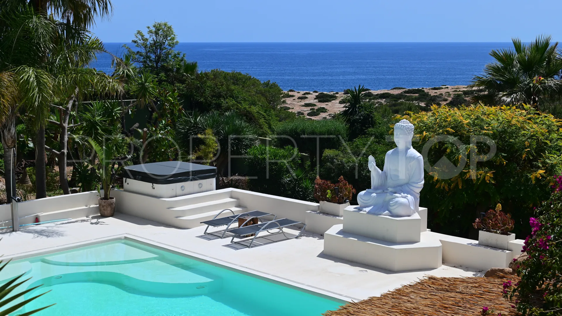 Villa de 15 dormitorios a la venta en Cap Martinet