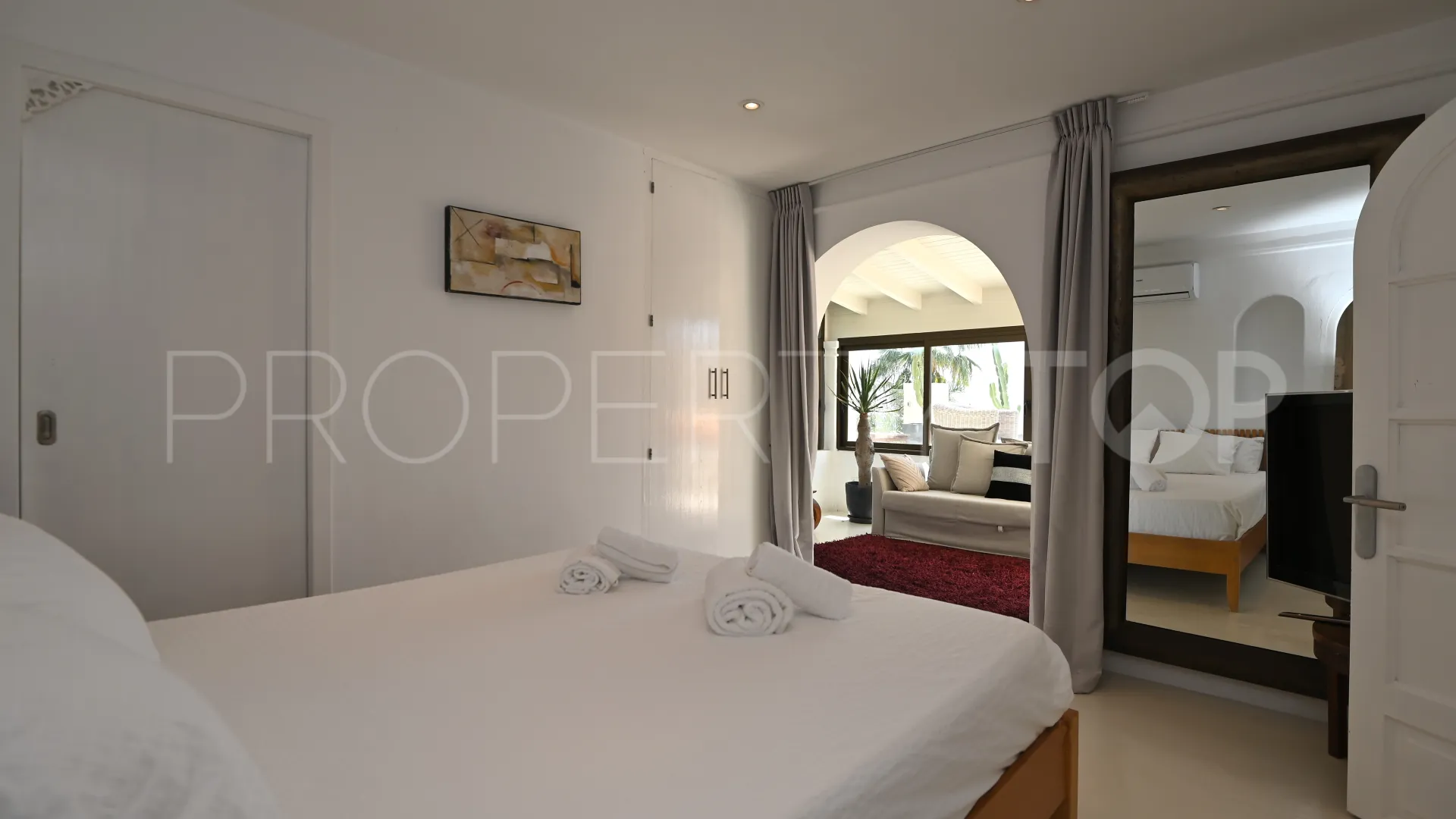 Villa de 15 dormitorios a la venta en Cap Martinet