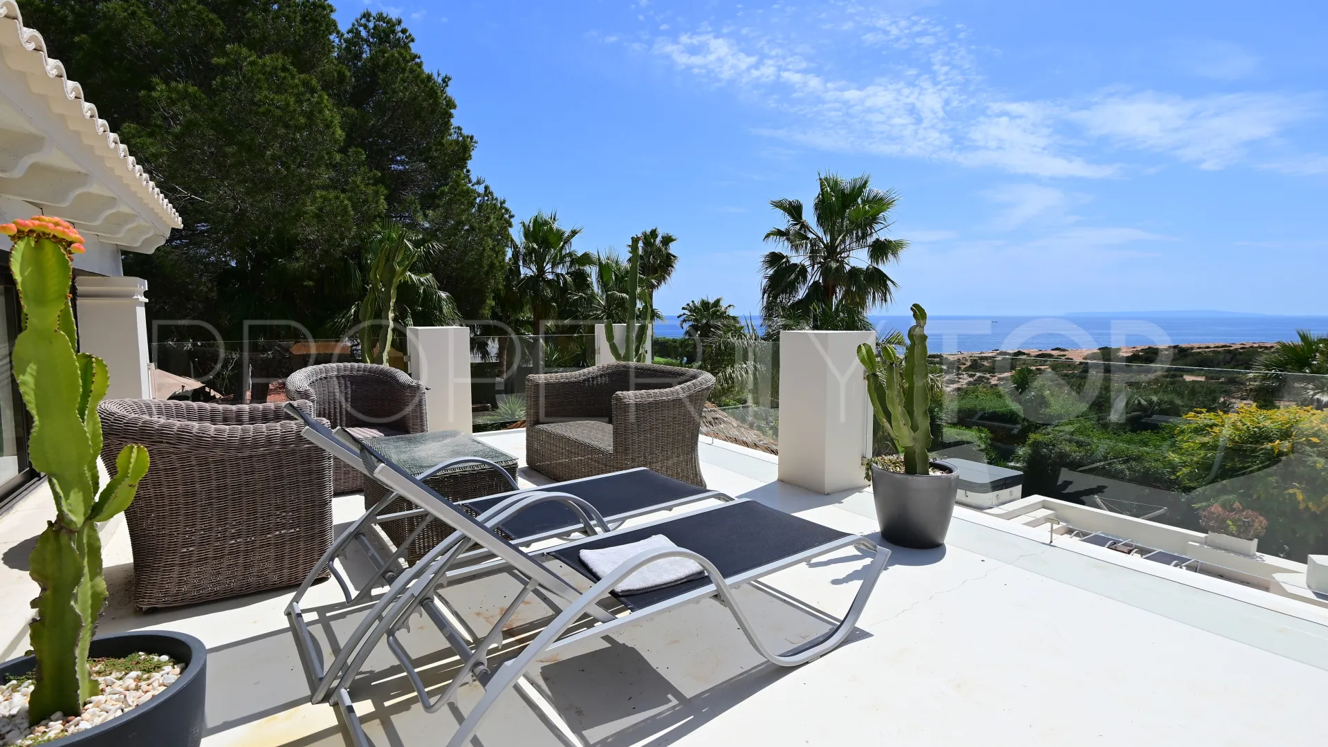 Villa de 15 dormitorios a la venta en Cap Martinet